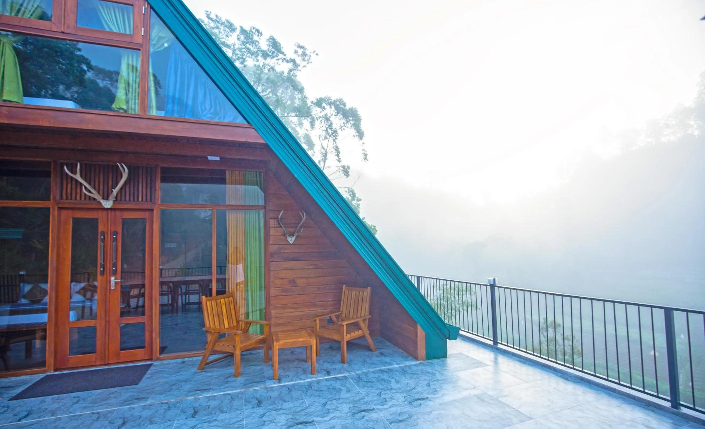 Property building in Top Mountain Resort