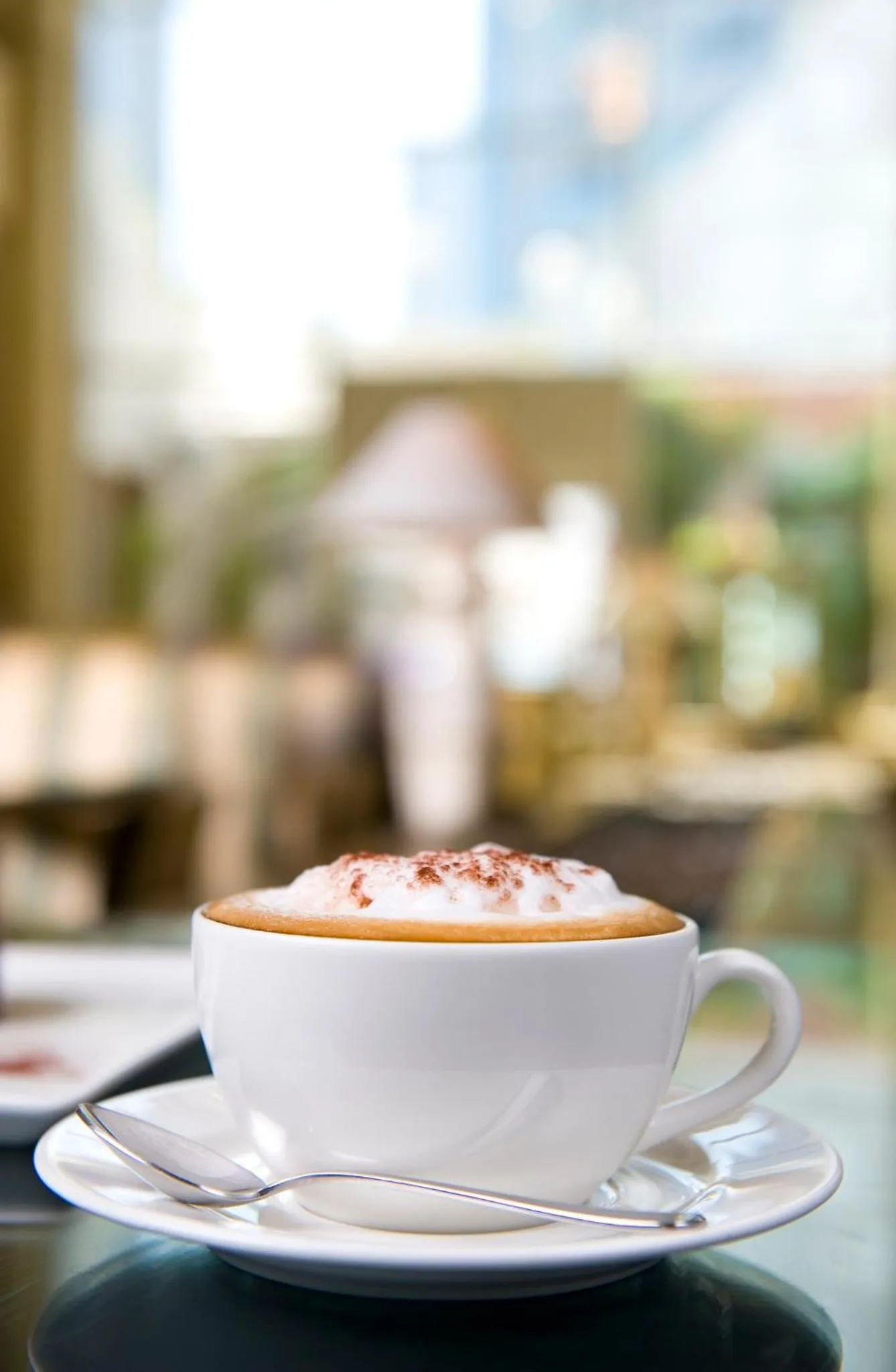 Restaurant/places to eat in Millennium Plaza Downtown Suites