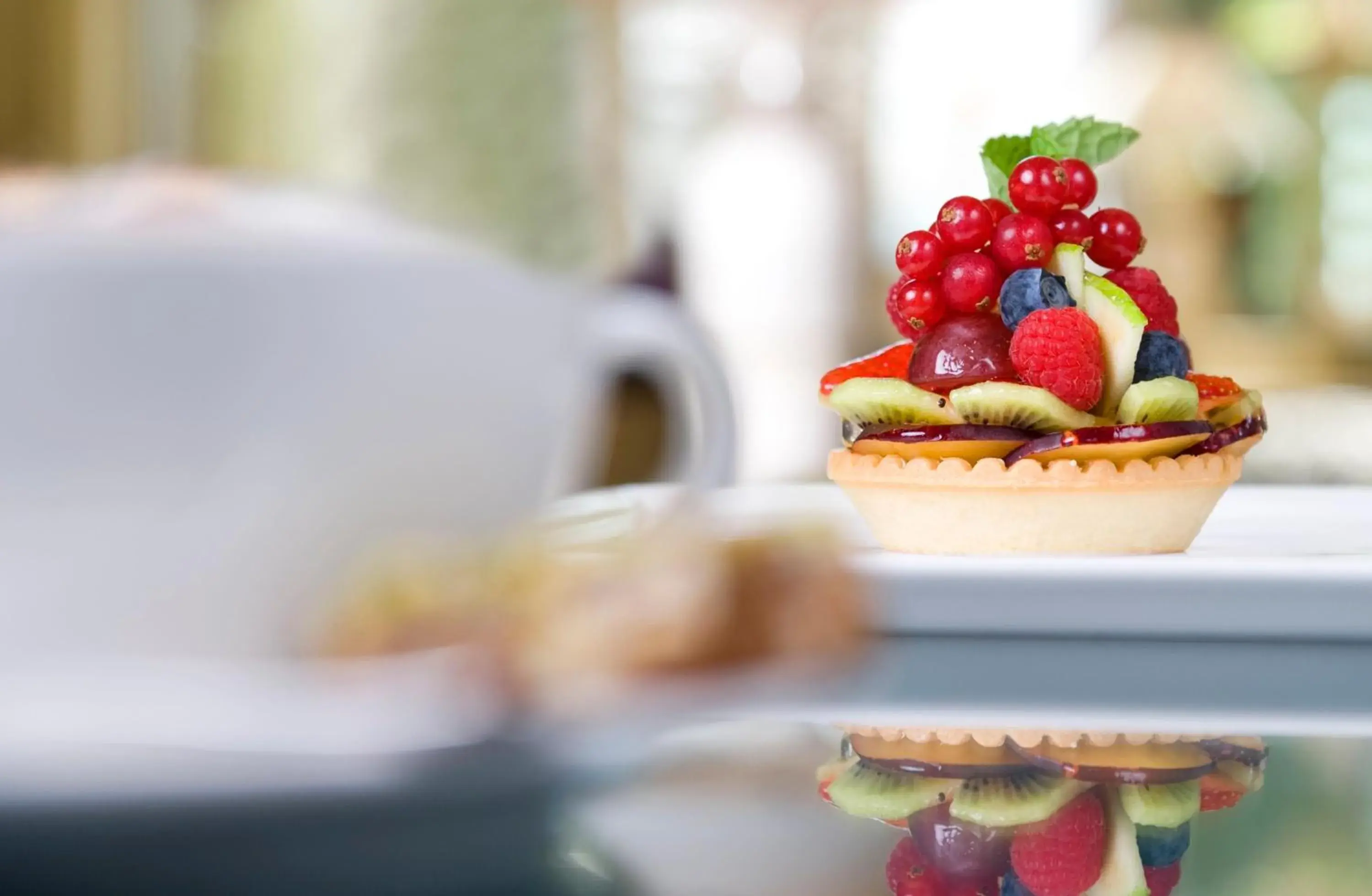 Restaurant/places to eat in Millennium Plaza Downtown Suites Restaurant/places to eat in Millennium Plaza Downtown Suites