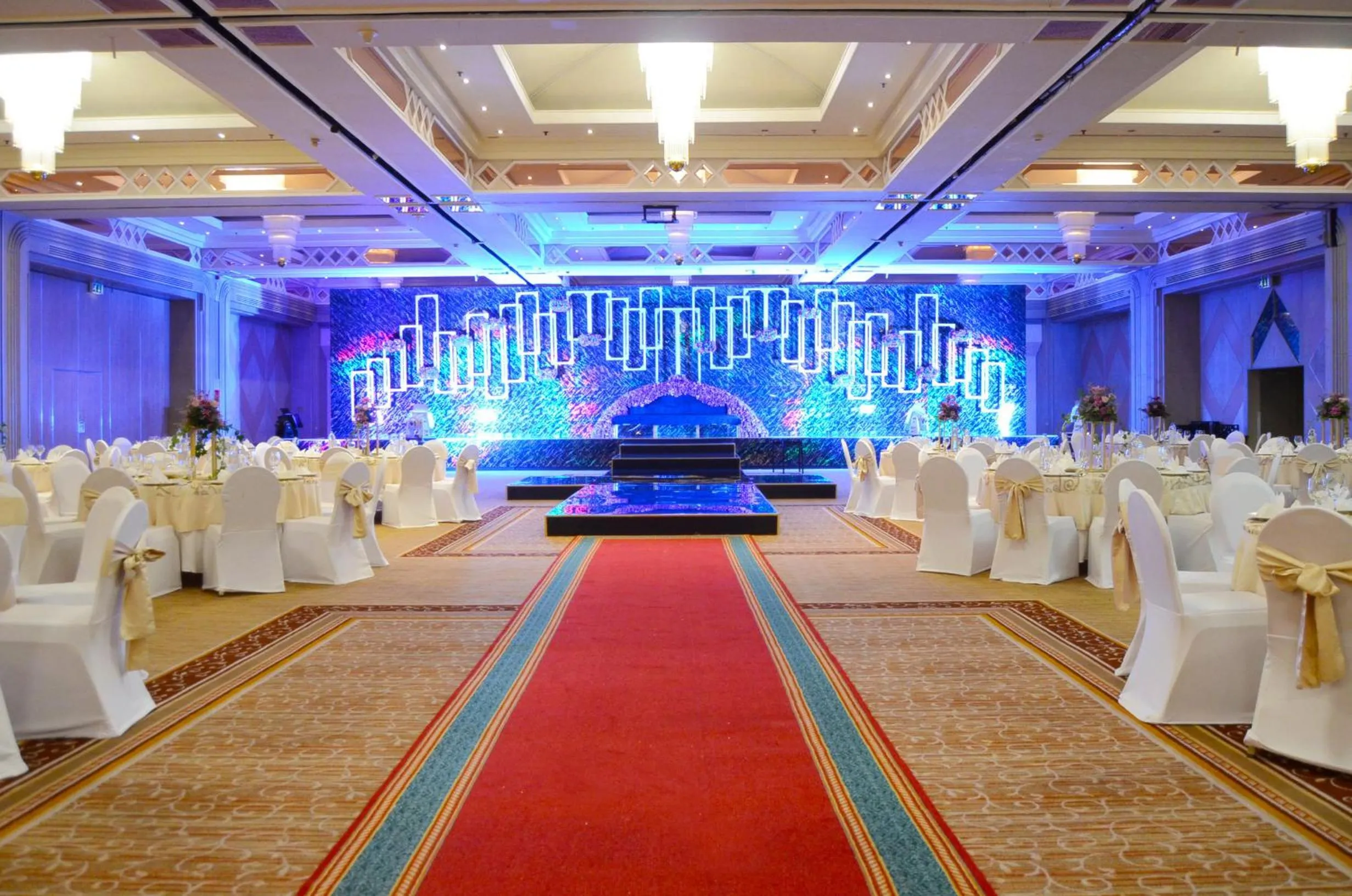 Meeting/conference room in Millennium Plaza Downtown Suites