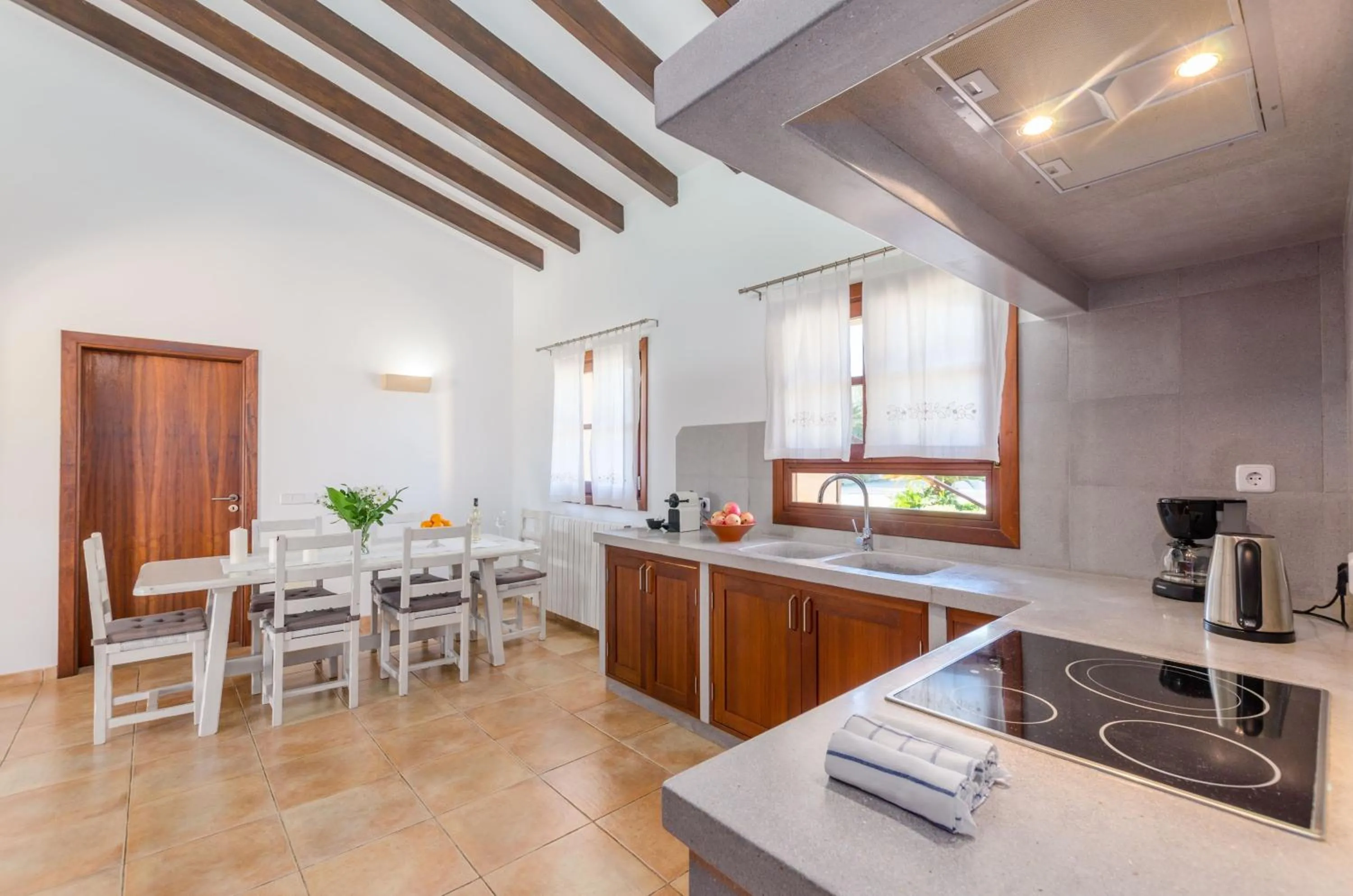 Kitchen or kitchenette in Na Maians