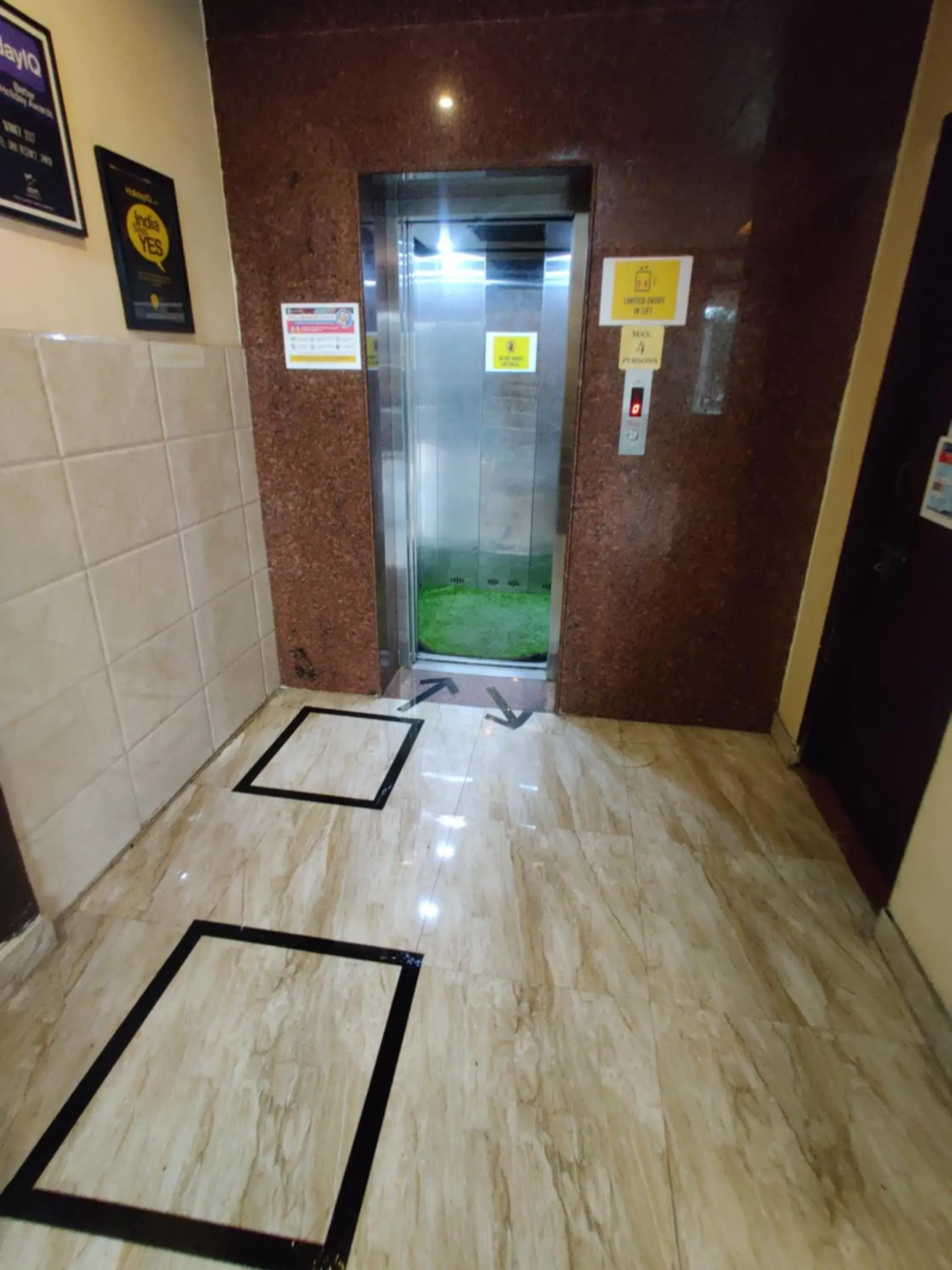 Property building in Hotel Savi Regency Property building in Hotel Savi Regency