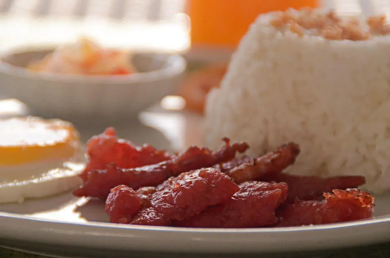 Food and drinks in Diamond Water Edge Resort Food and drinks in Diamond Water Edge Resort