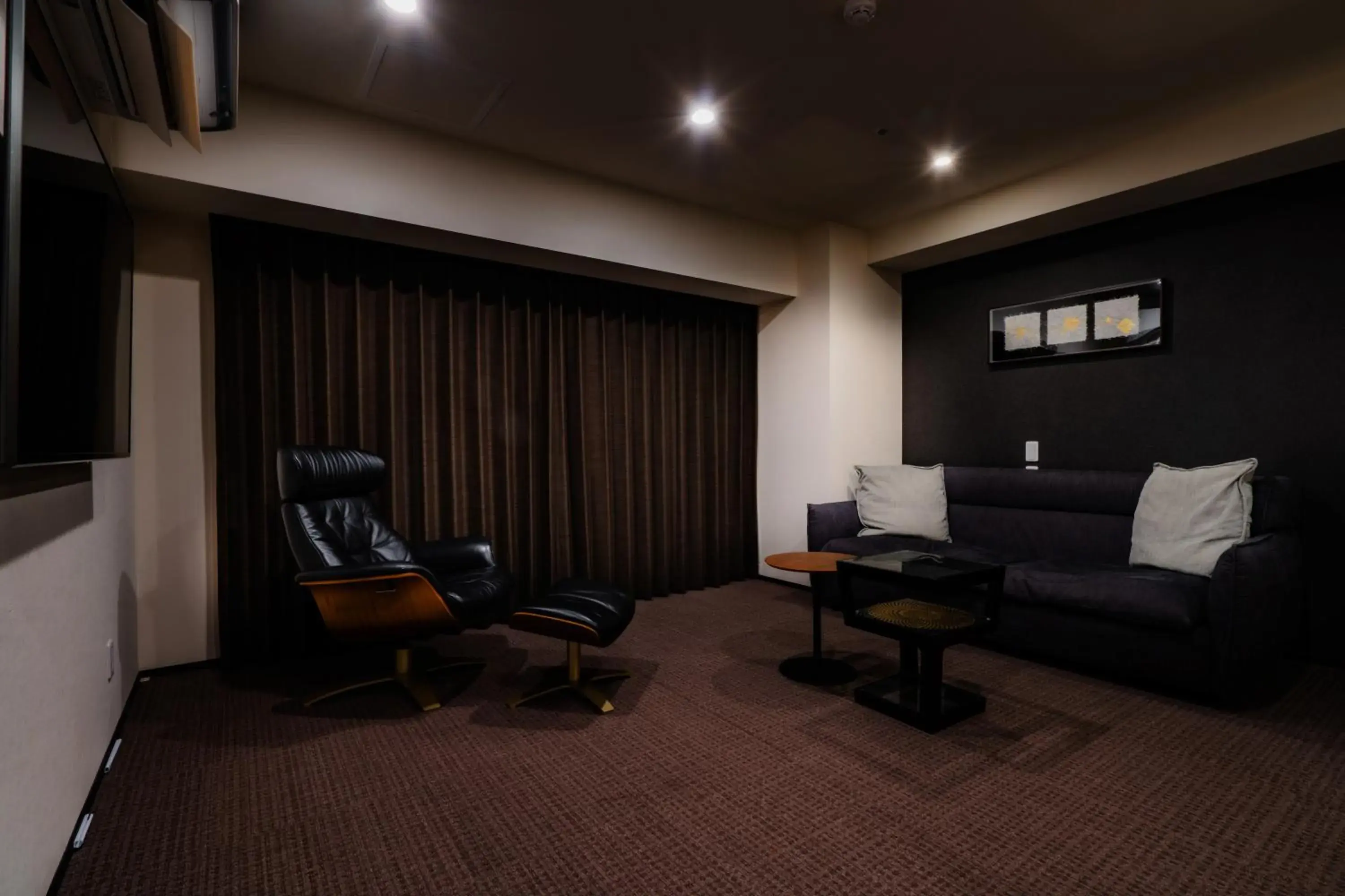 Photo of the whole room in Randor Hotel Sapporo Suites Photo of the whole room in Randor Hotel Sapporo Suites