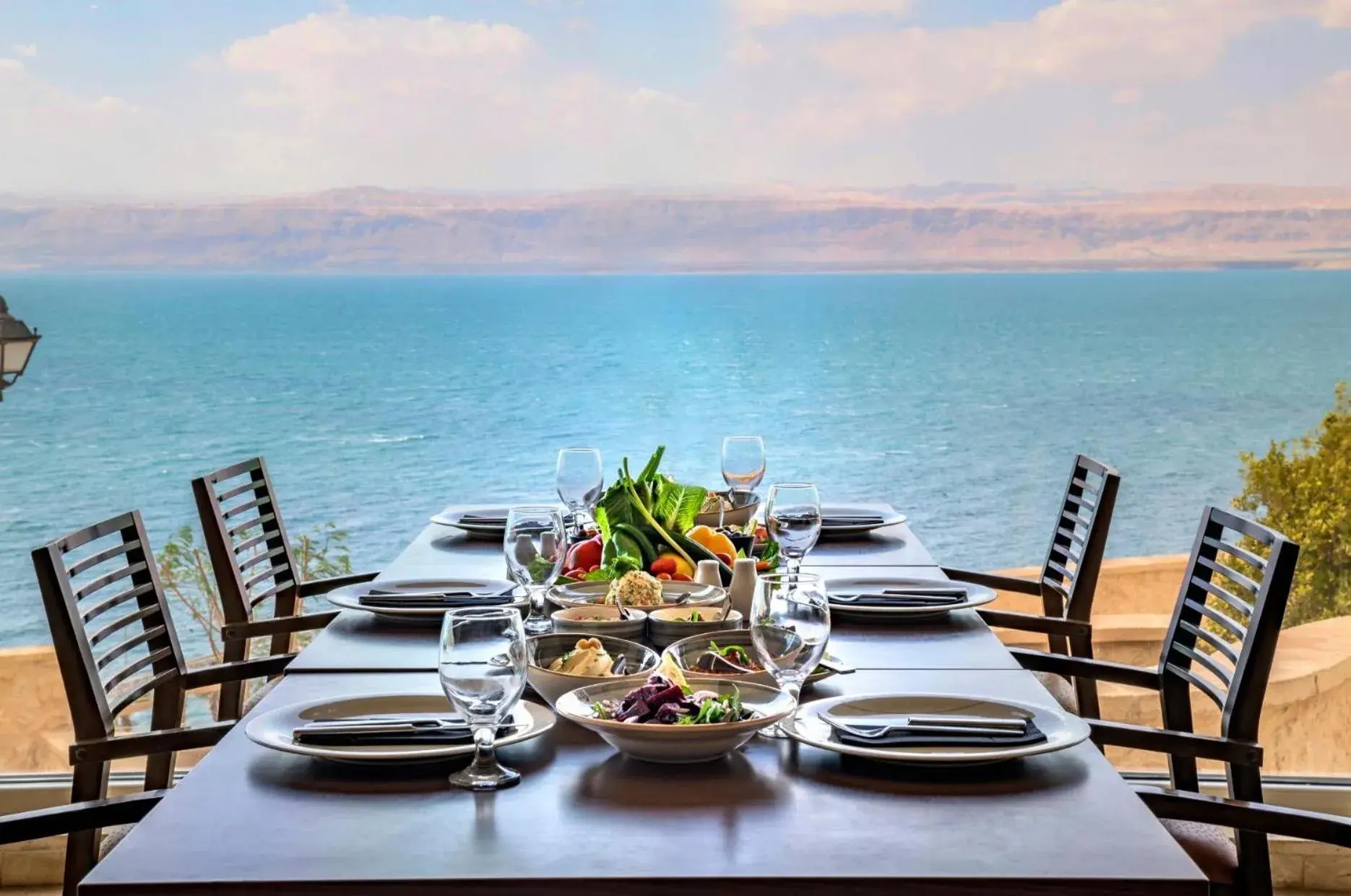 Restaurant/places to eat in Crowne Plaza Jordan Dead Sea Resort & Spa by IHG Restaurant/places to eat in Crowne Plaza Jordan Dead Sea Resort & Spa by IHG
