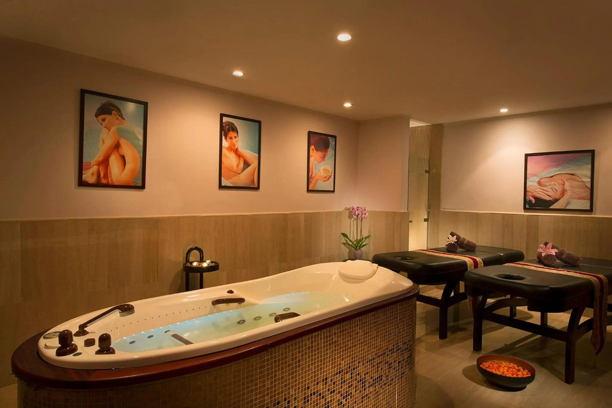 Spa and wellness centre/facilities in Crowne Plaza Jordan Dead Sea Resort & Spa by IHG