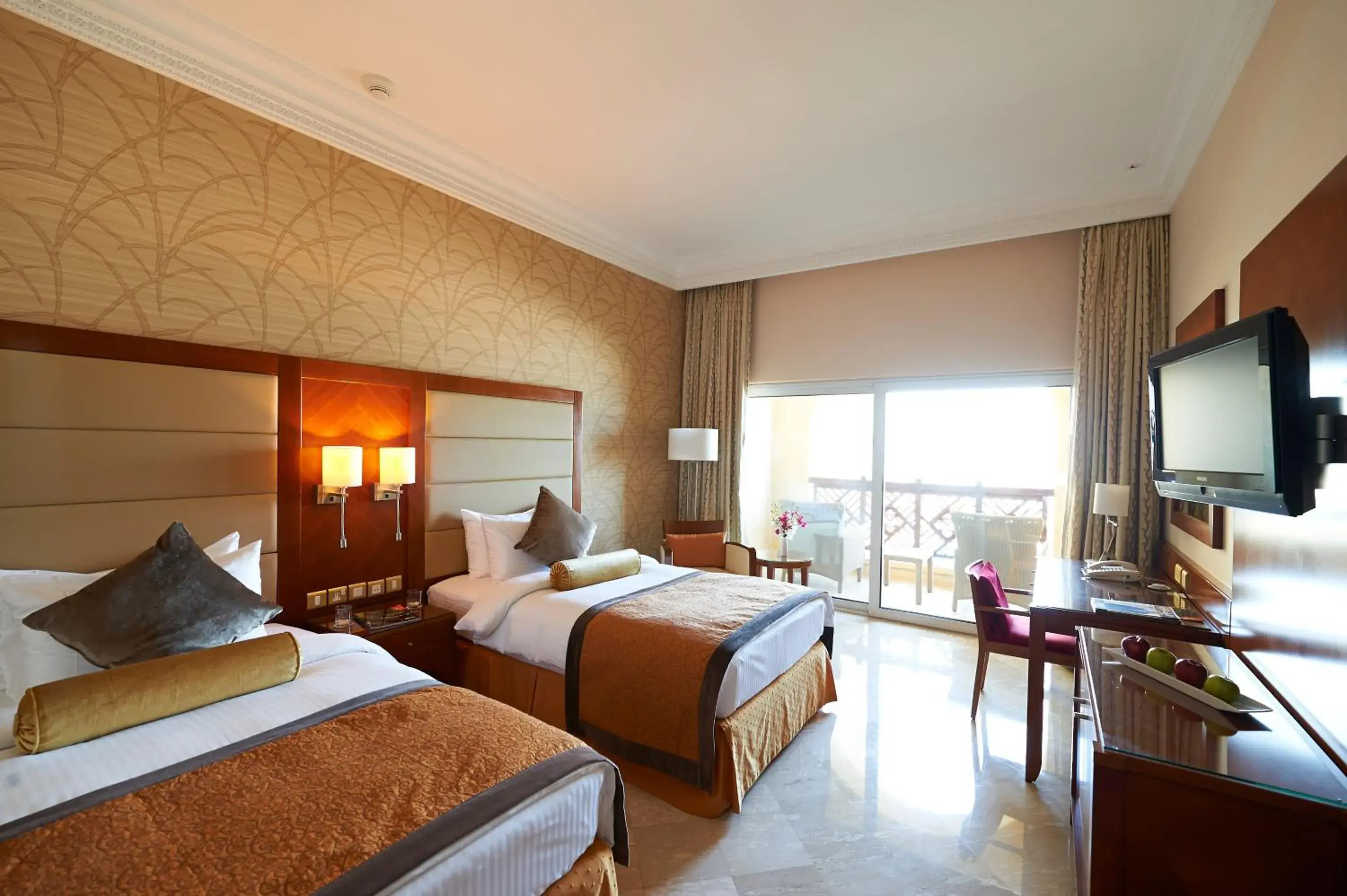 Bed in Crowne Plaza Jordan Dead Sea Resort & Spa by IHG Bed in Crowne Plaza Jordan Dead Sea Resort & Spa by IHG