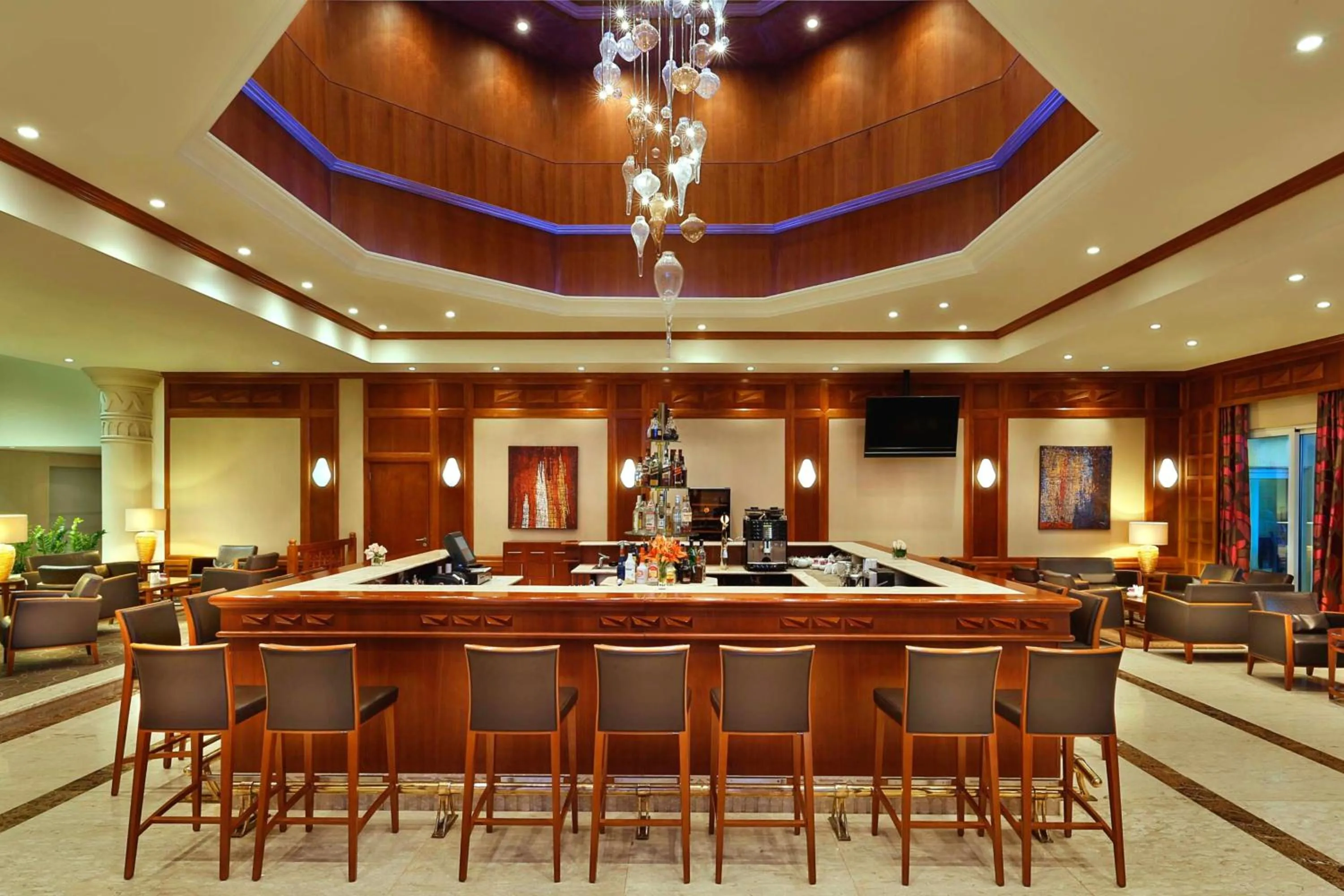 Lounge or bar in Crowne Plaza Jordan Dead Sea Resort & Spa by IHG