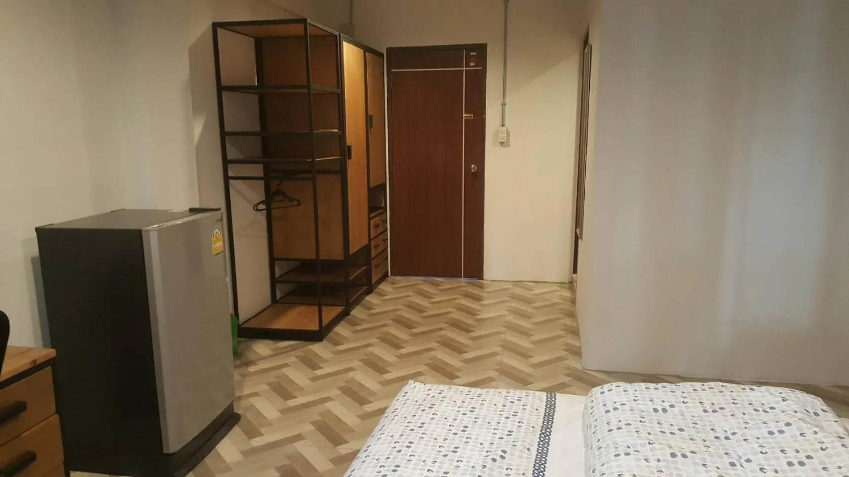 Bed in JS mansion