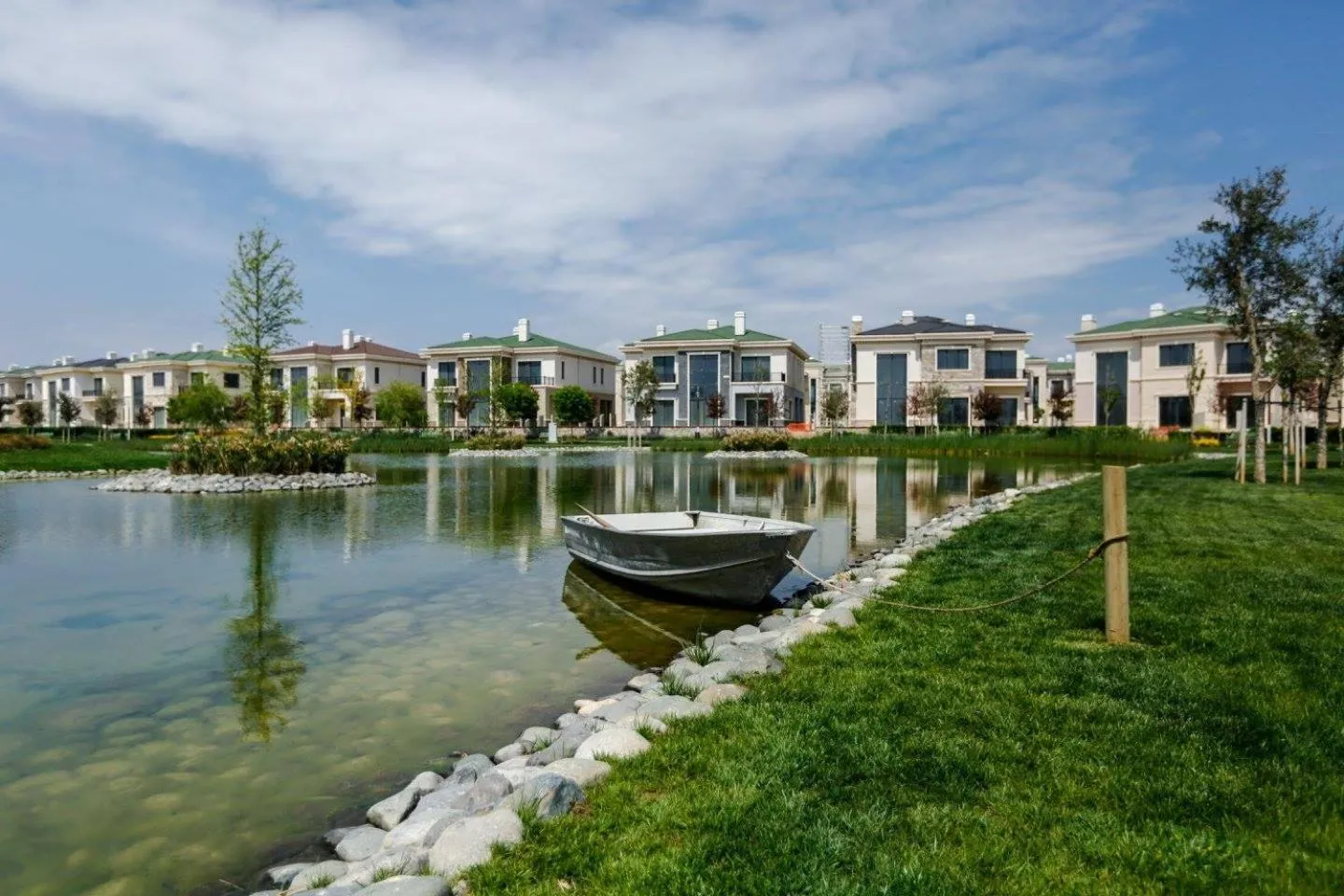Garden in Dreamland Golf Hotel Baku