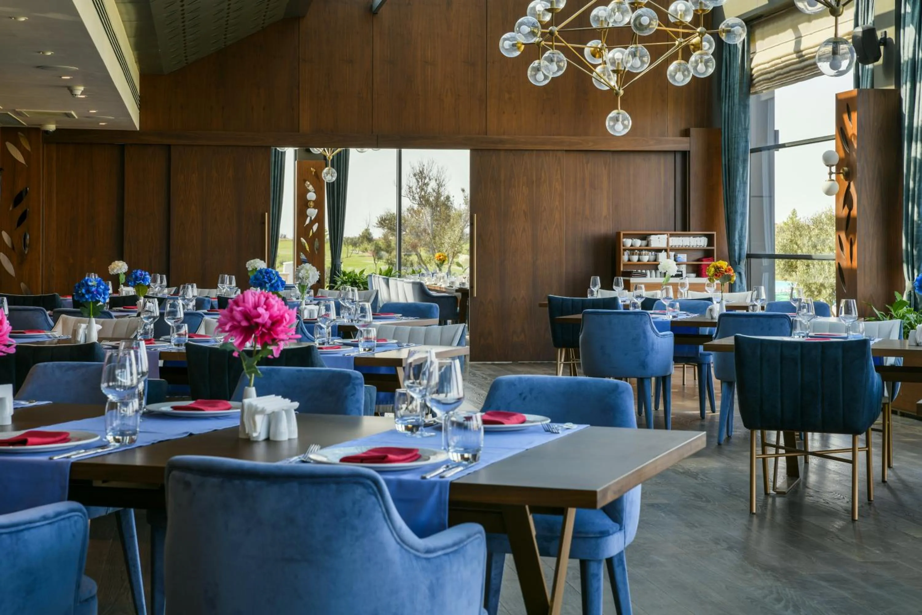 Restaurant/places to eat in Dreamland Golf Hotel Baku