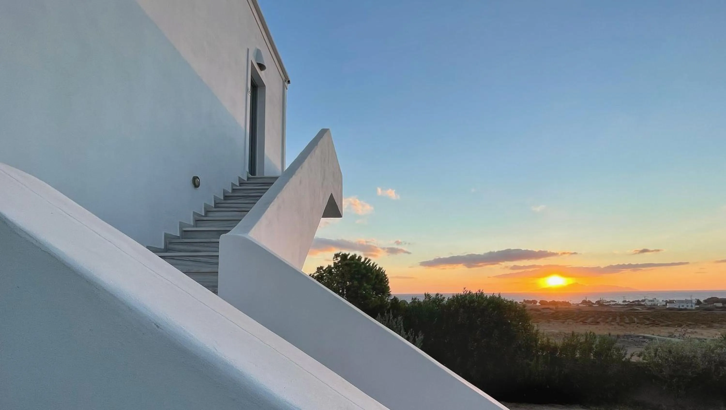 Property building in Hermoso Luxury Suites