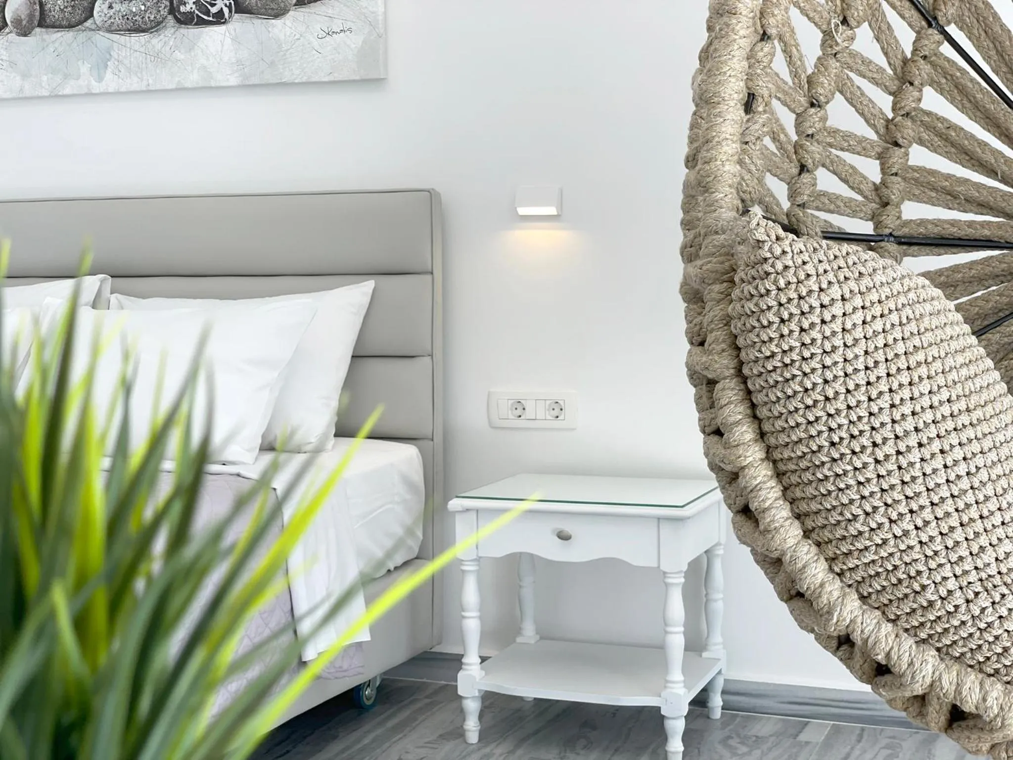 Bed in Hermoso Luxury Suites