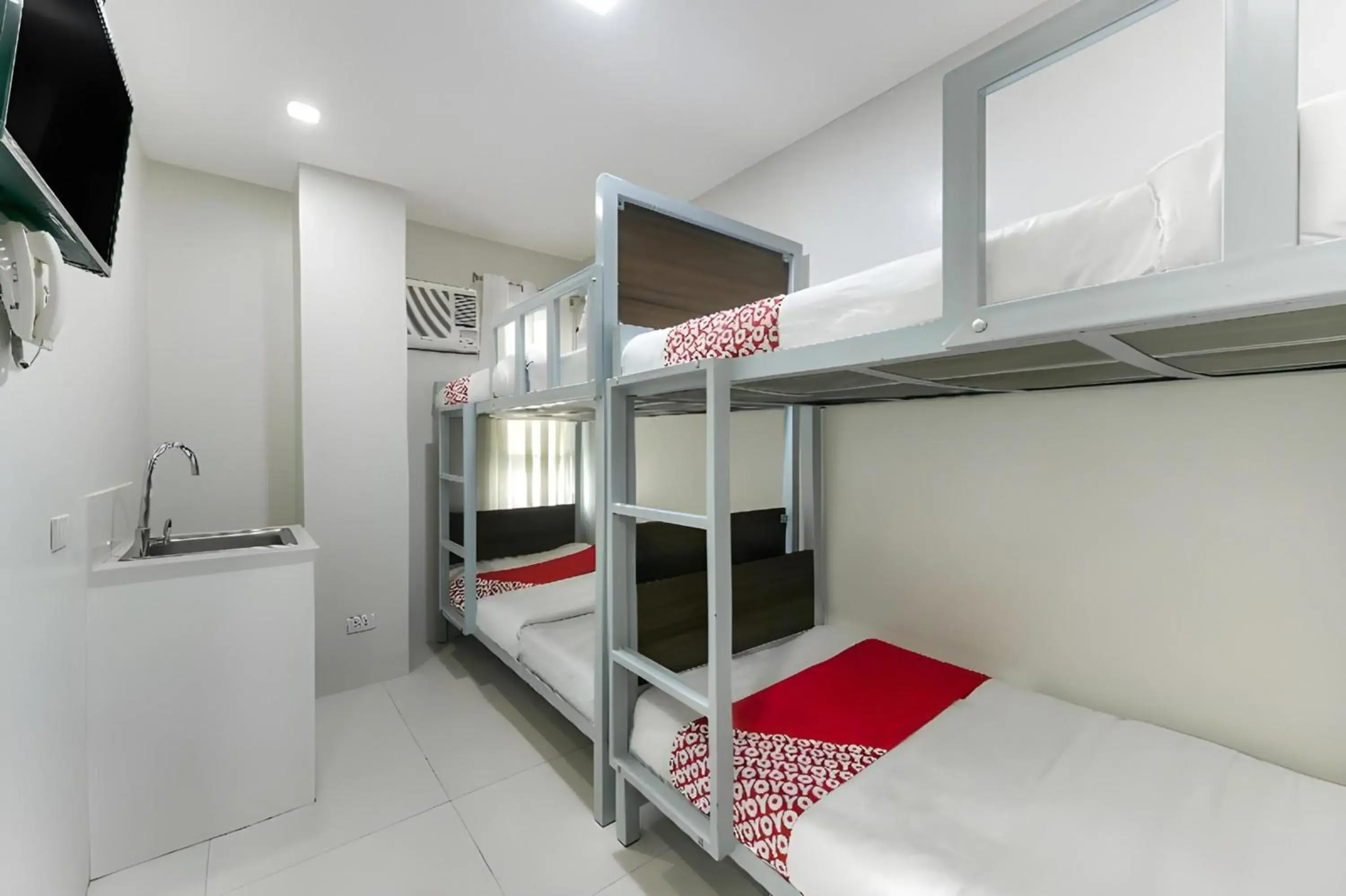 Bedroom, Bed in OYO 152 Sangco Condotel Bedroom, Bed in OYO 152 Sangco Condotel