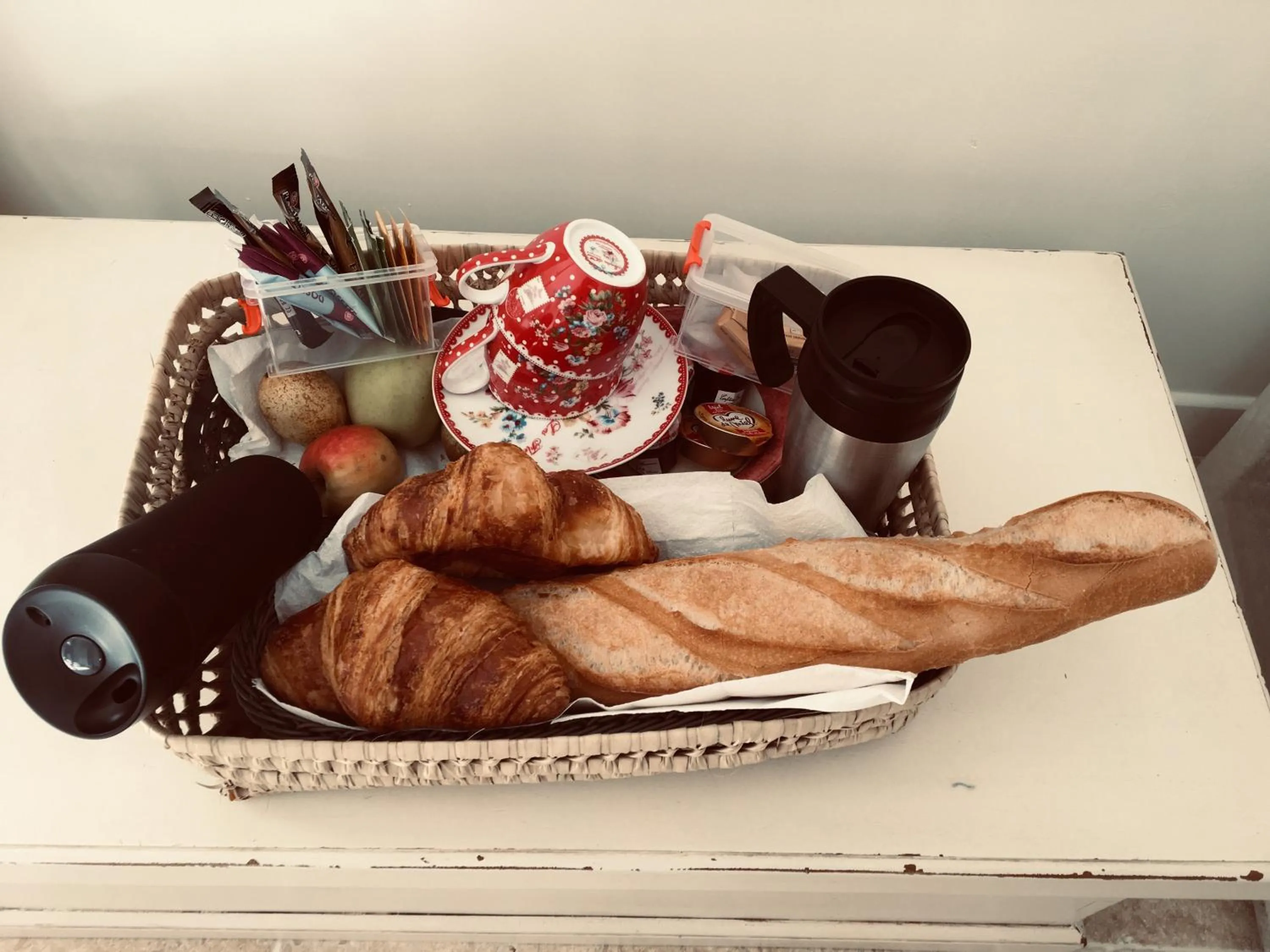 Breakfast in Villa Louise-Rose