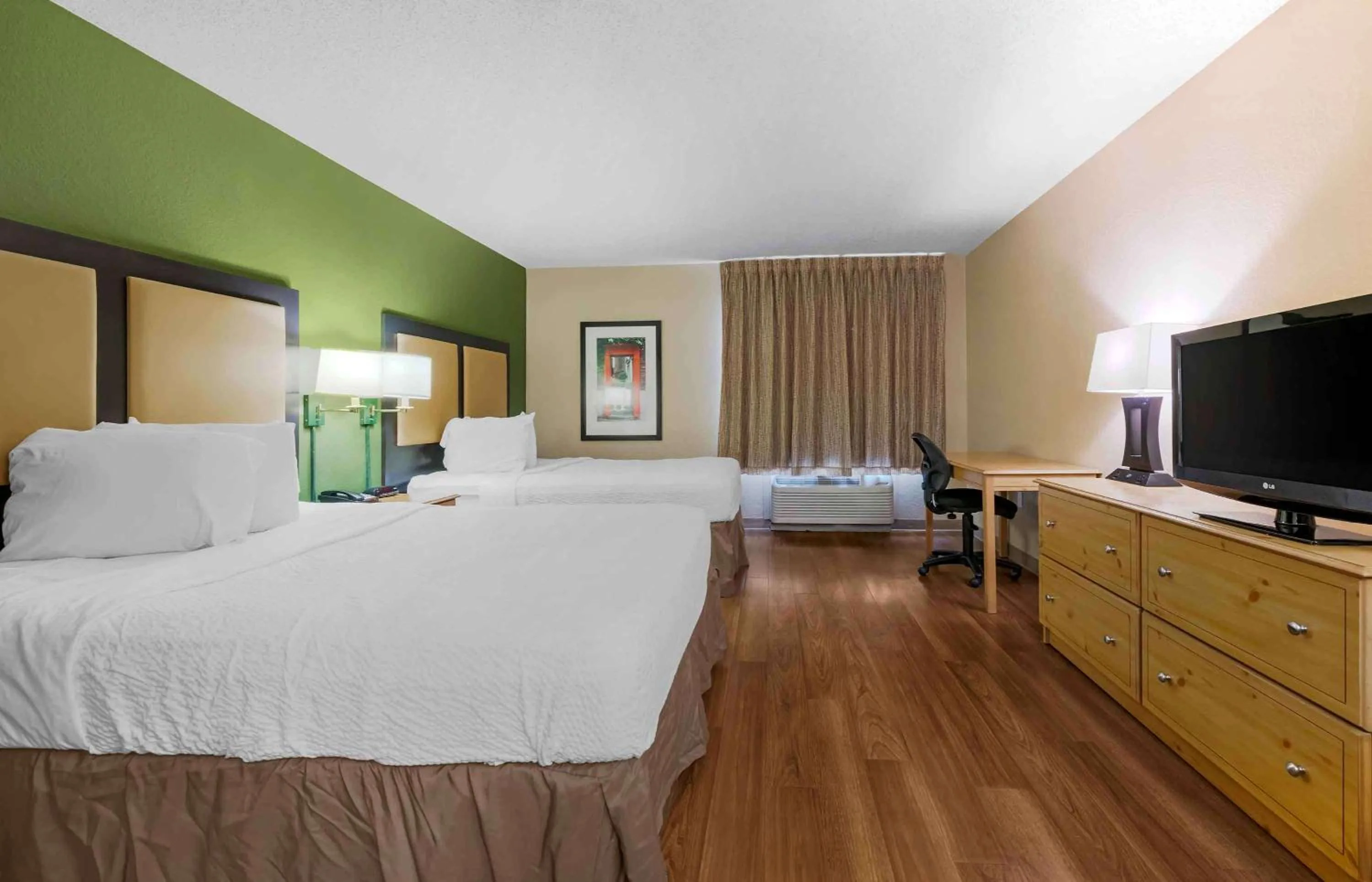 Bedroom, Bed in Extended Stay America Select Suites - Orlando - Southpark - Equity Row