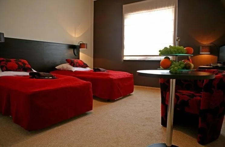 Photo of the whole room, Bed in Hotel Altamira