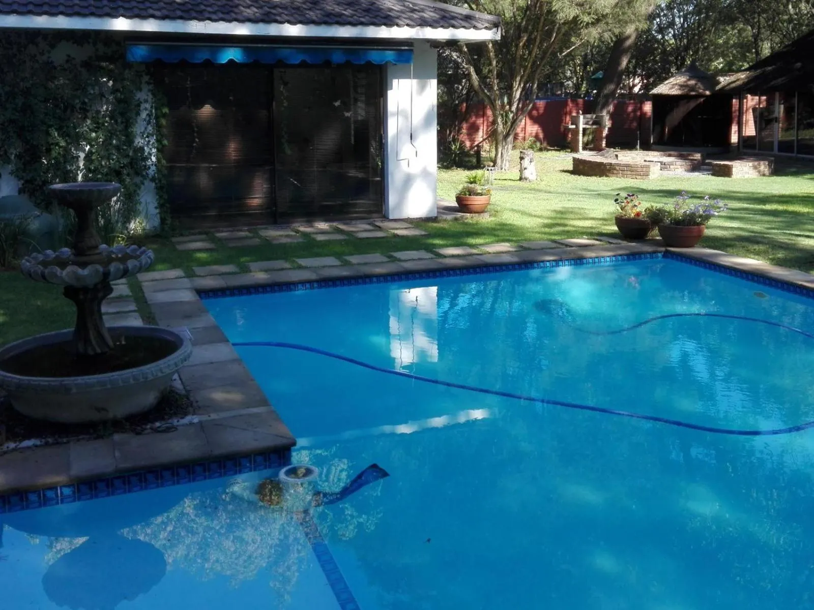 Swimming pool in Azrielle Guesthouse