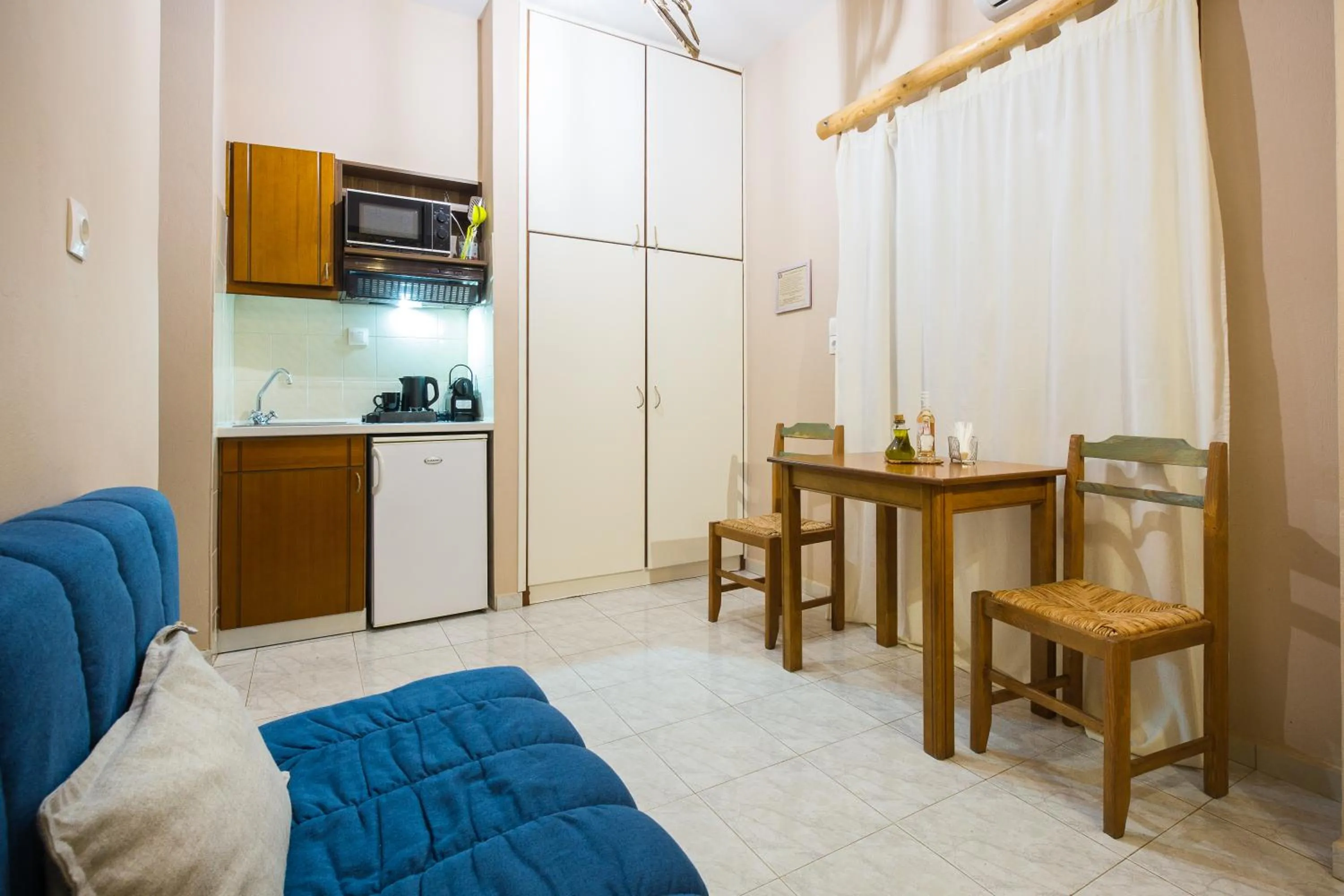 Kitchen or kitchenette in Arodamos Studios & Apts