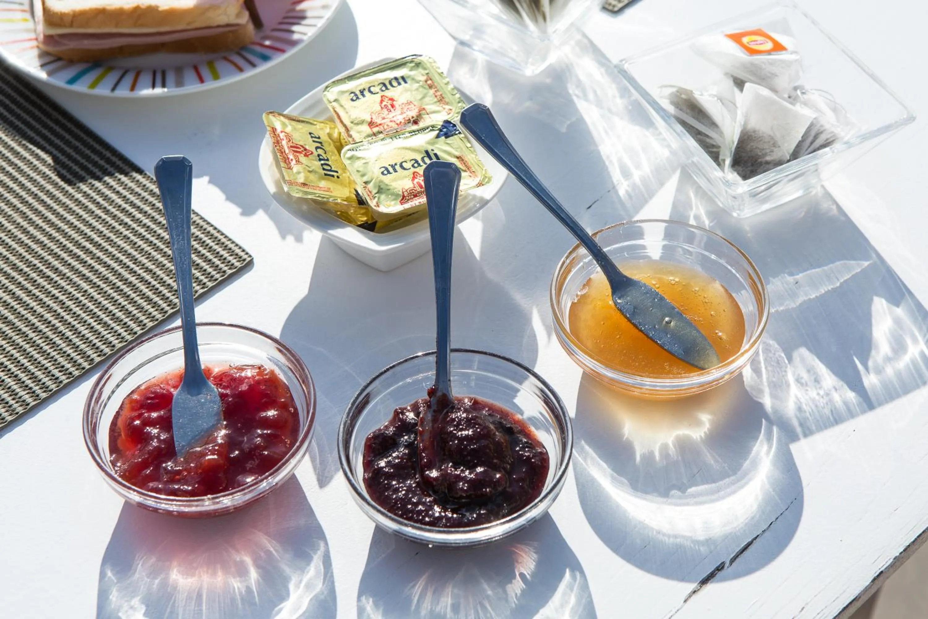 Food in Arodamos Studios & Apts