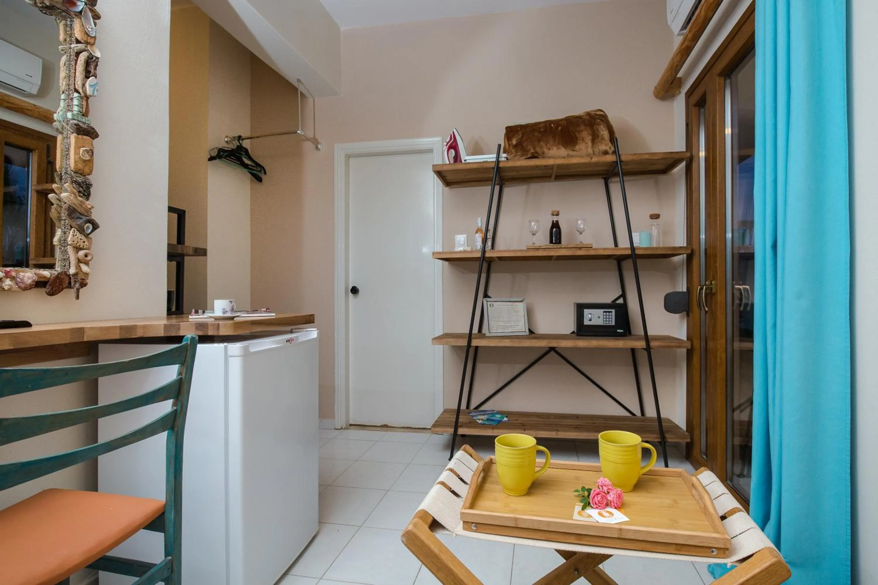 Dining area in Arodamos Studios & Apts