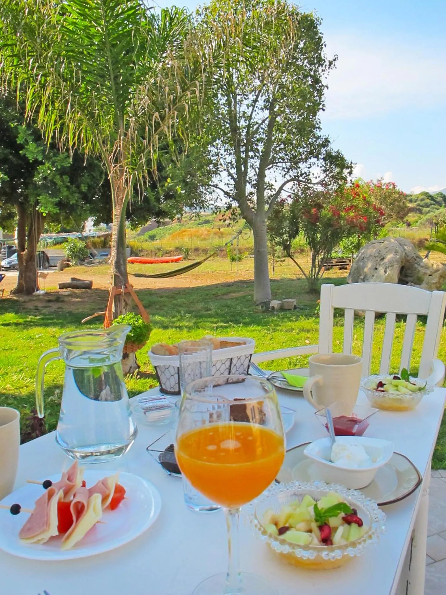 Day in Arodamos Studios & Apts