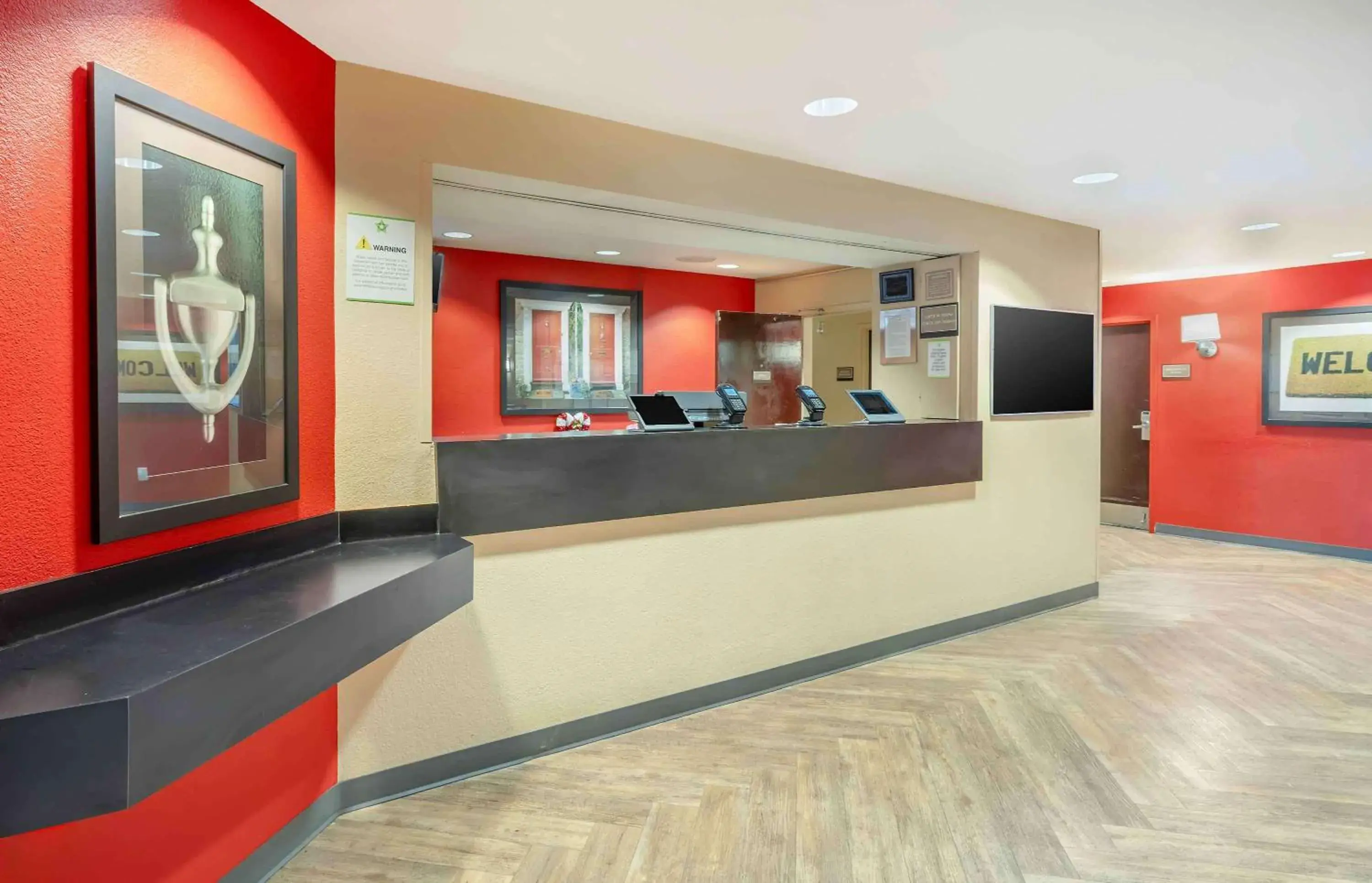 Lobby or reception in Extended Stay America Suites - Oakland - Emeryville Lobby or reception in Extended Stay America Suites - Oakland - Emeryville