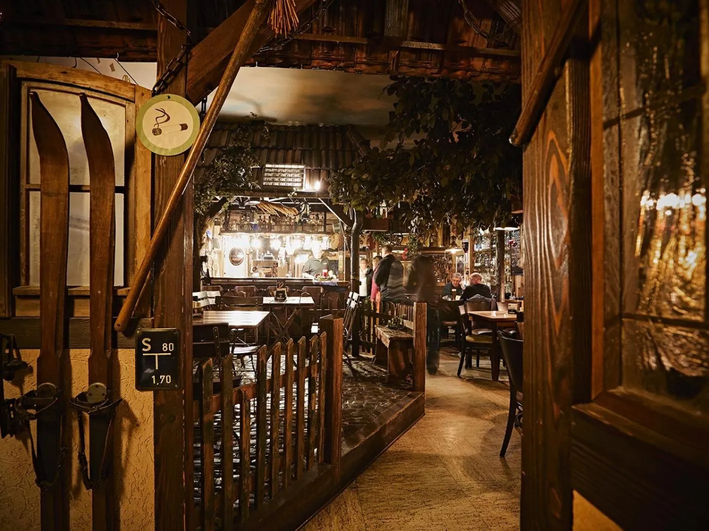 Dining area in Pension Rüssel-Pub