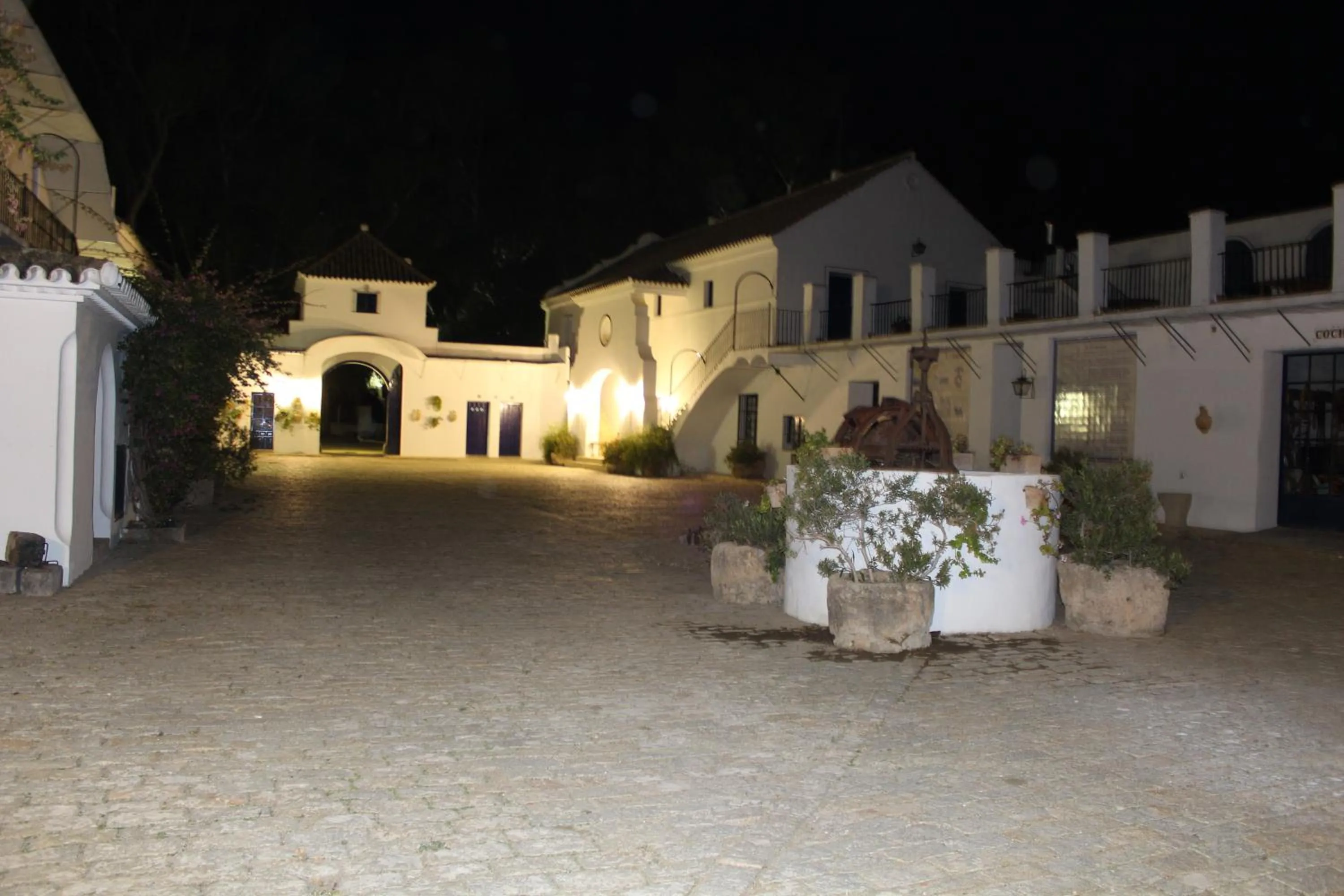 Facade/entrance in Hotel Cortijo El Esparragal