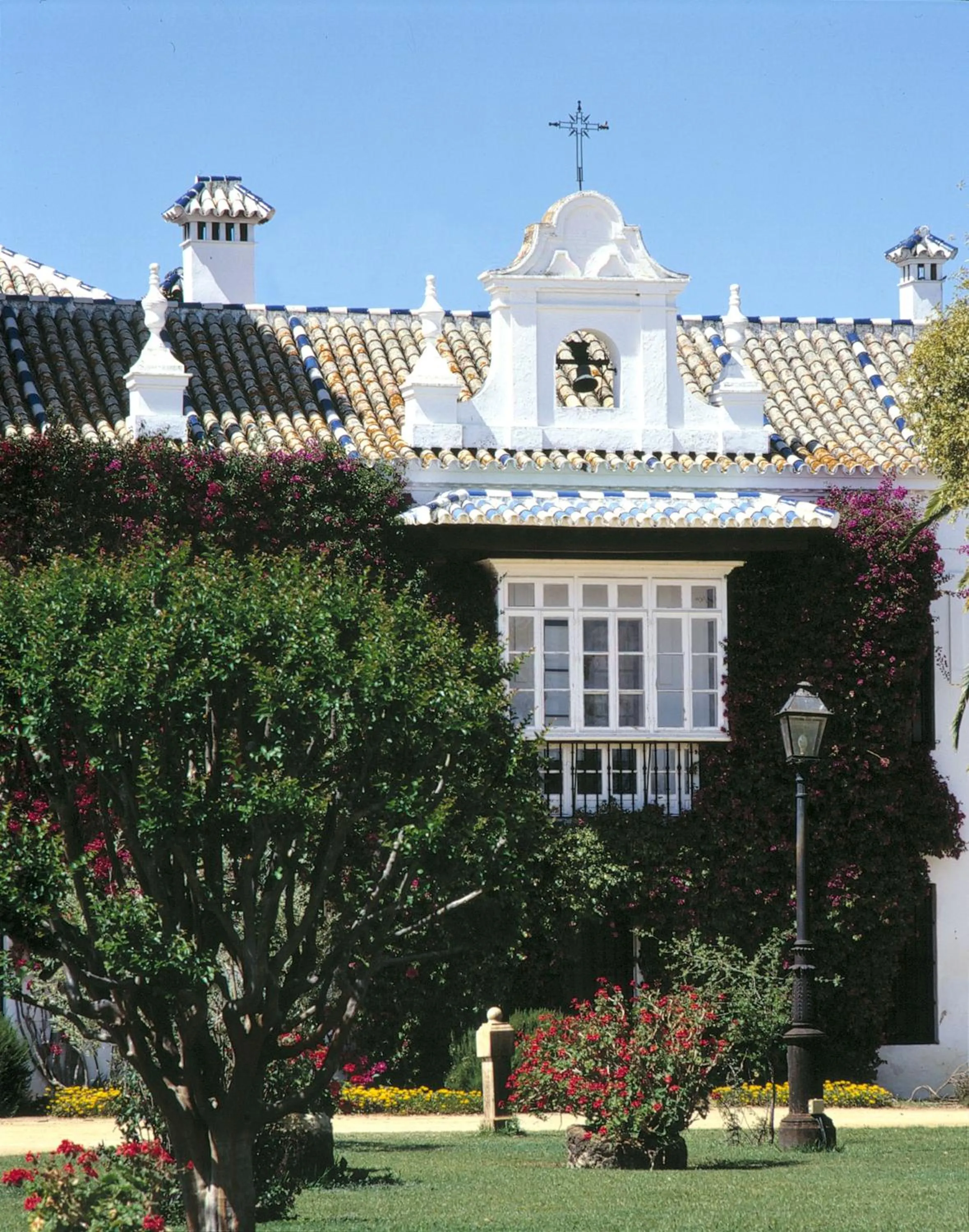 Property building in Hotel Cortijo El Esparragal