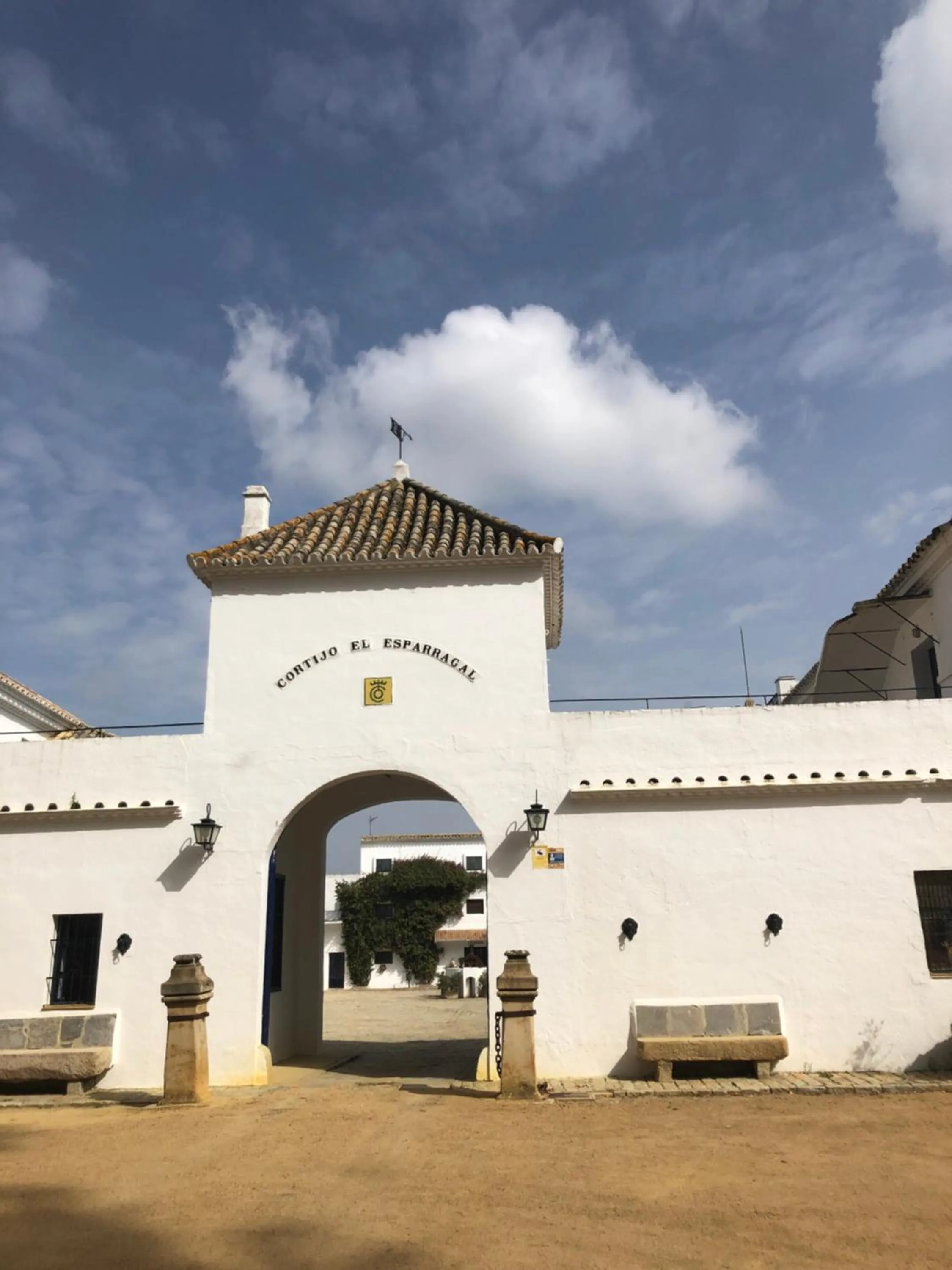 Facade/entrance in Hotel Cortijo El Esparragal