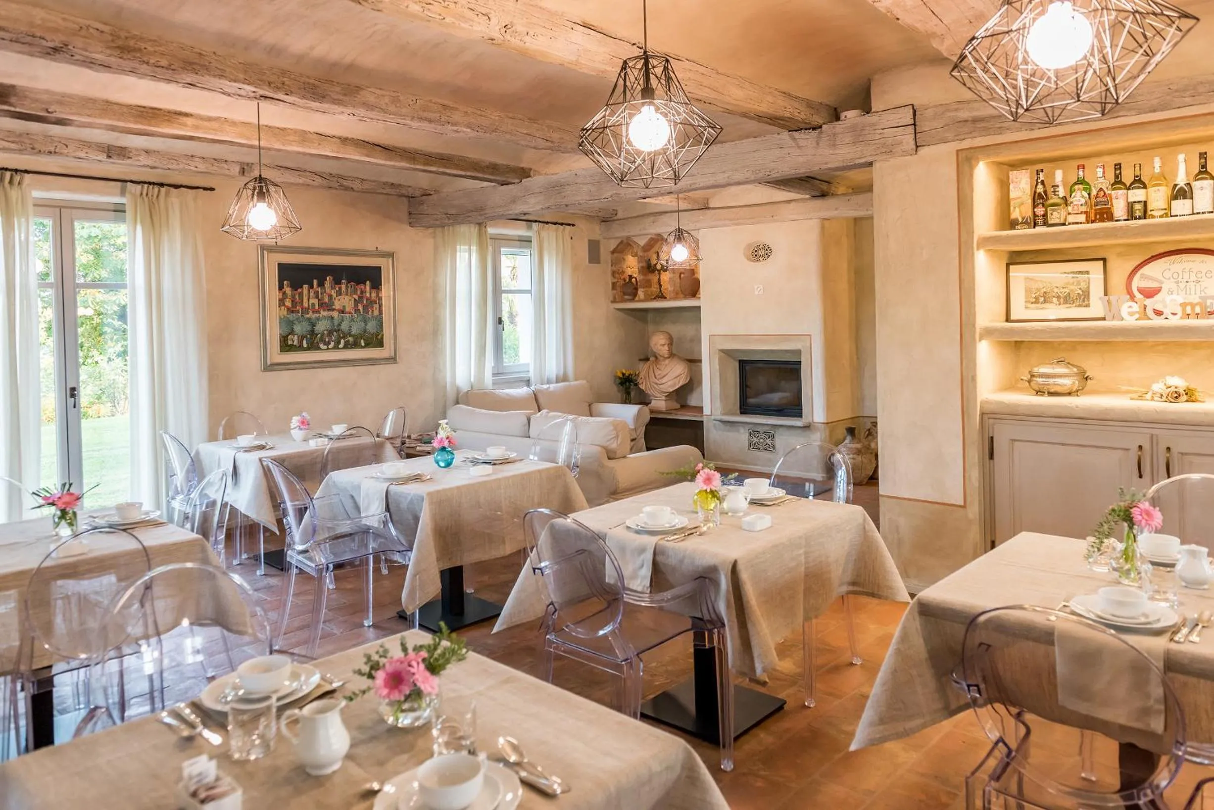Communal lounge/ TV room in La Civignola