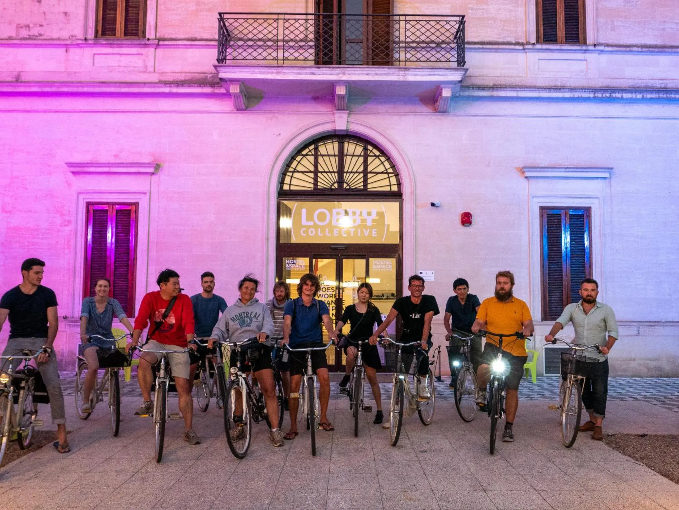 Facade/entrance in Lobby Collective Hostel - Lecce Facade/entrance in Lobby Collective Hostel - Lecce