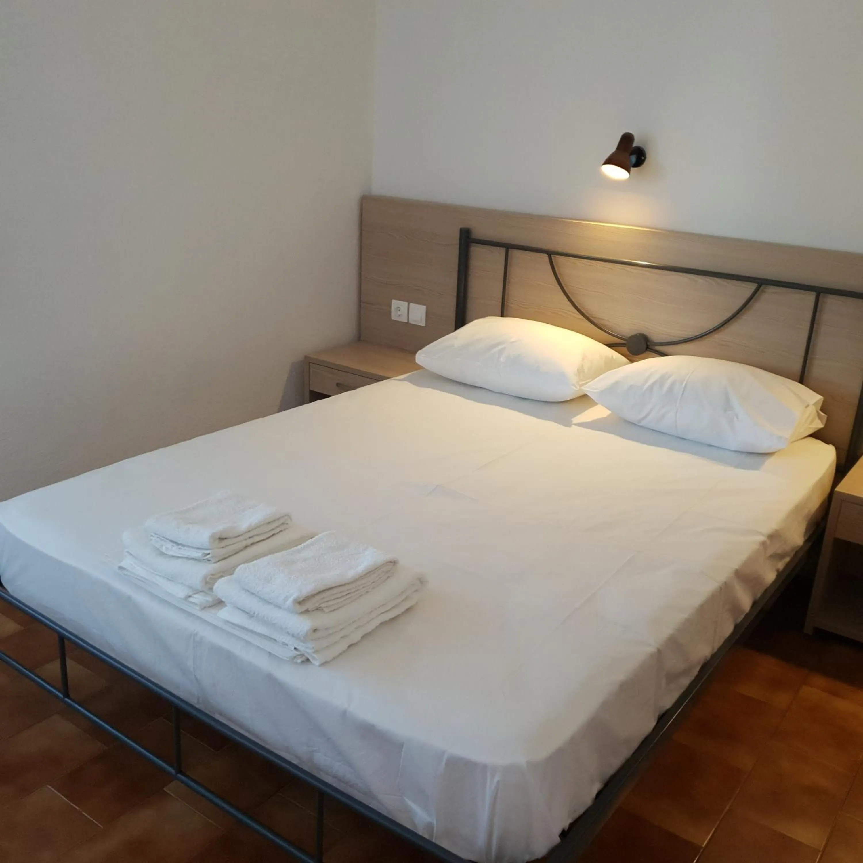 Bed in Villa Elpiniki