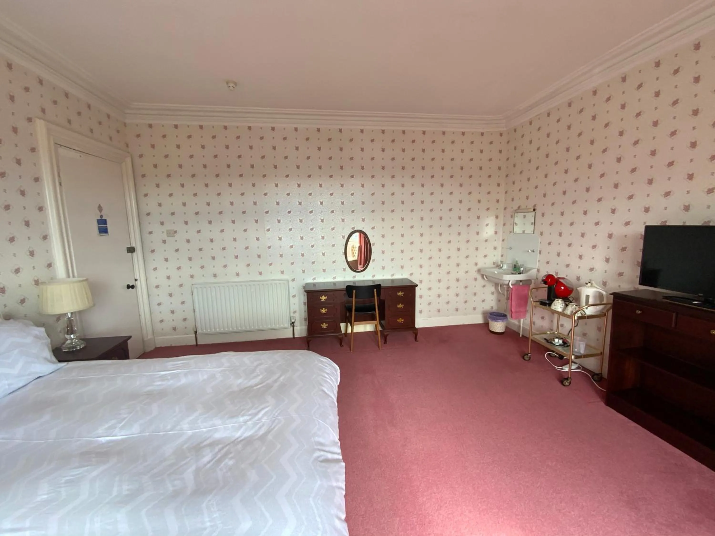 Bed in Dunrigh Guest House