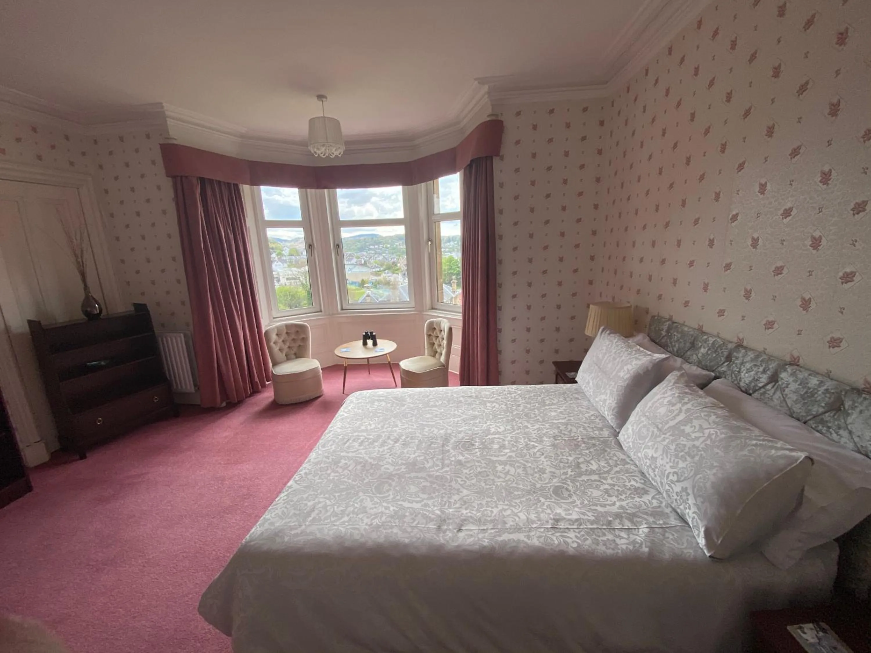 Bed in Dunrigh Guest House