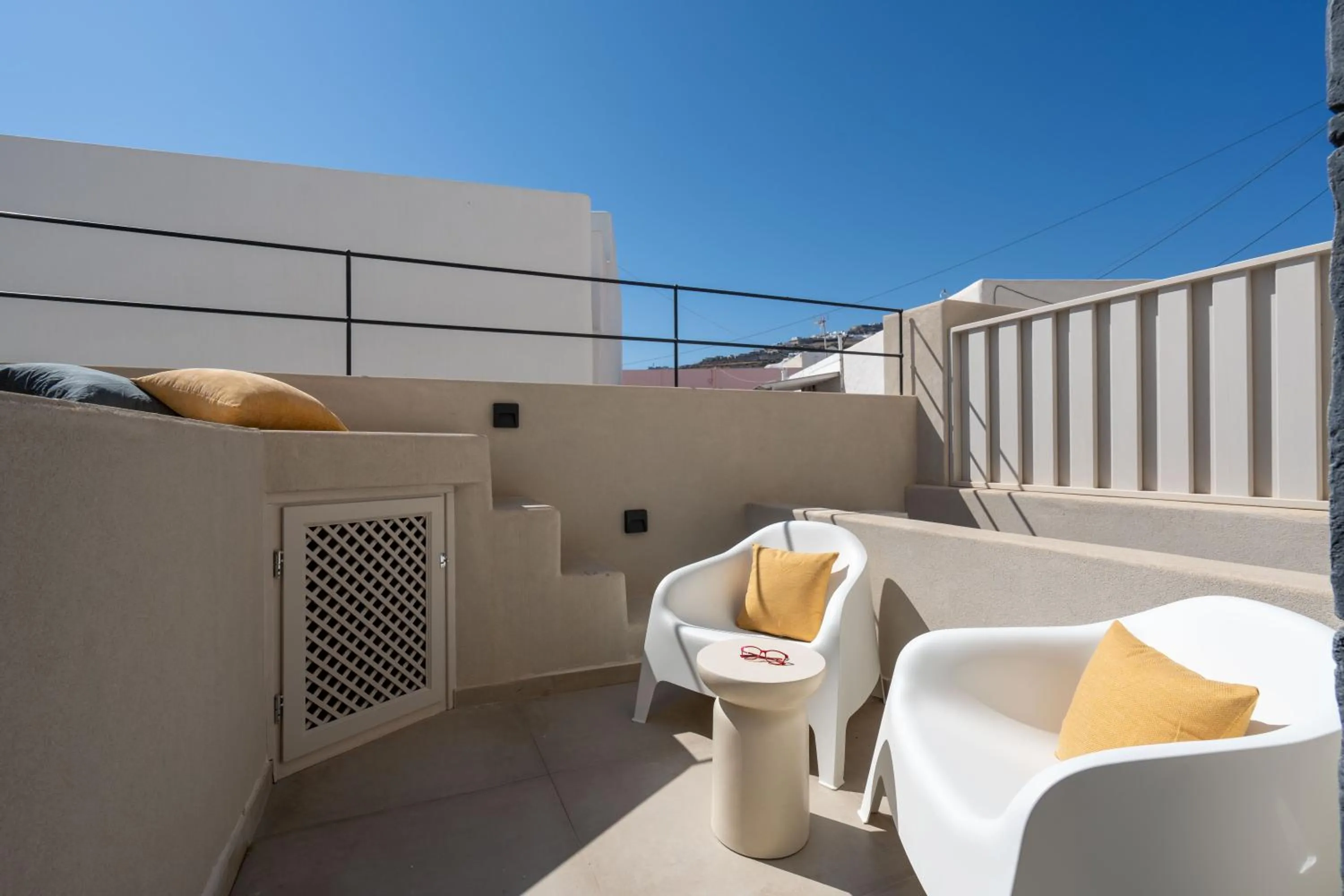 Day in White Orchid Boutique Apartments