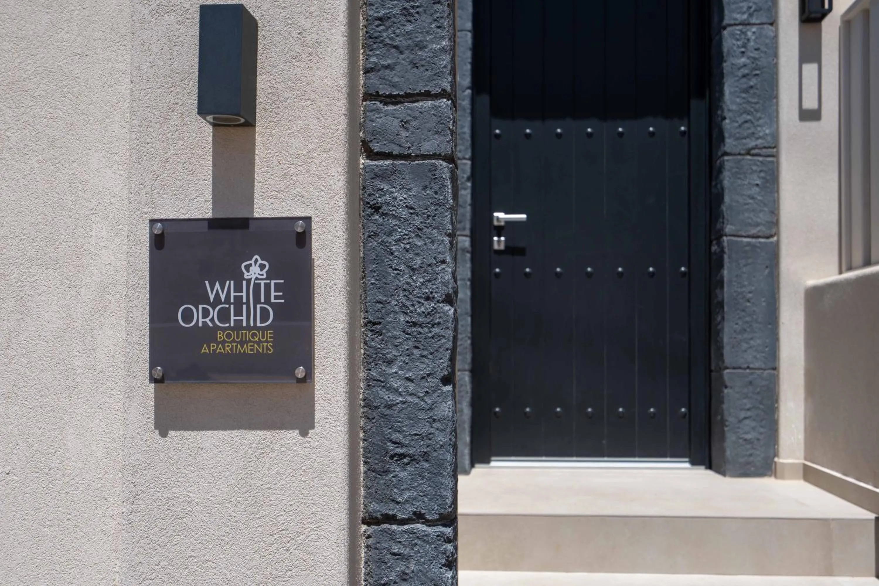 Facade/entrance in White Orchid Boutique Apartments