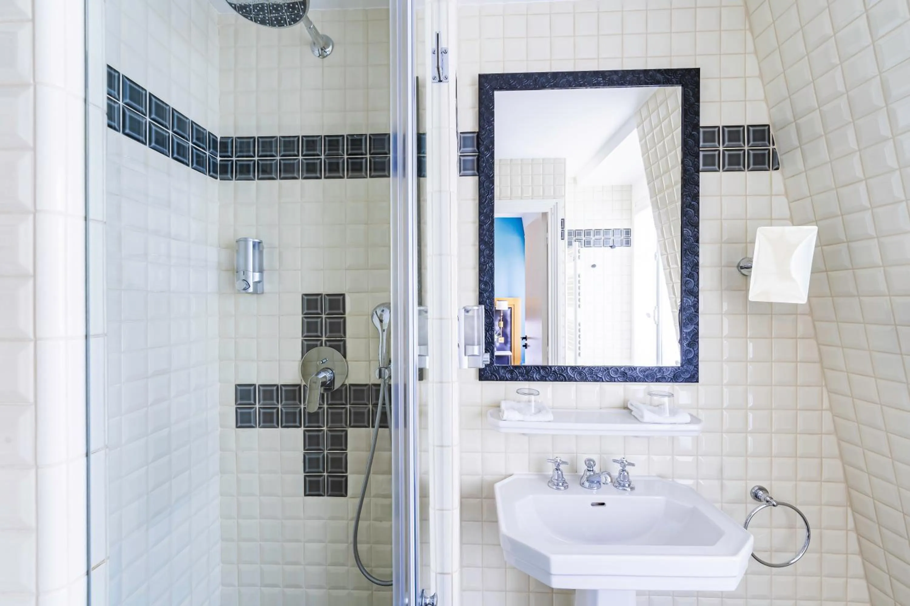 Hôtel Le Cercle Tour Eiffel