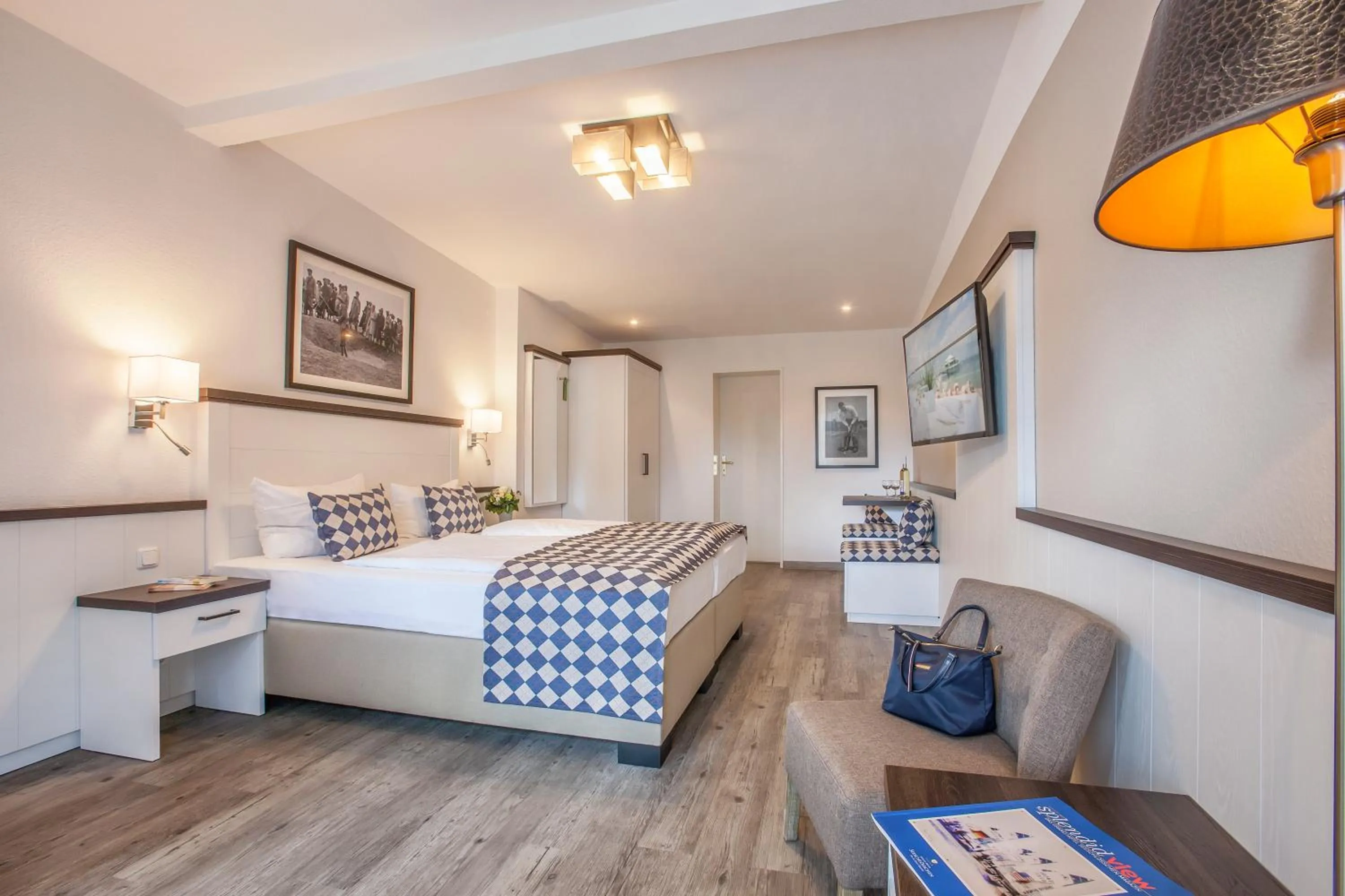 Photo of the whole room, Bed in Strandgrün Golf- & Spa Resort