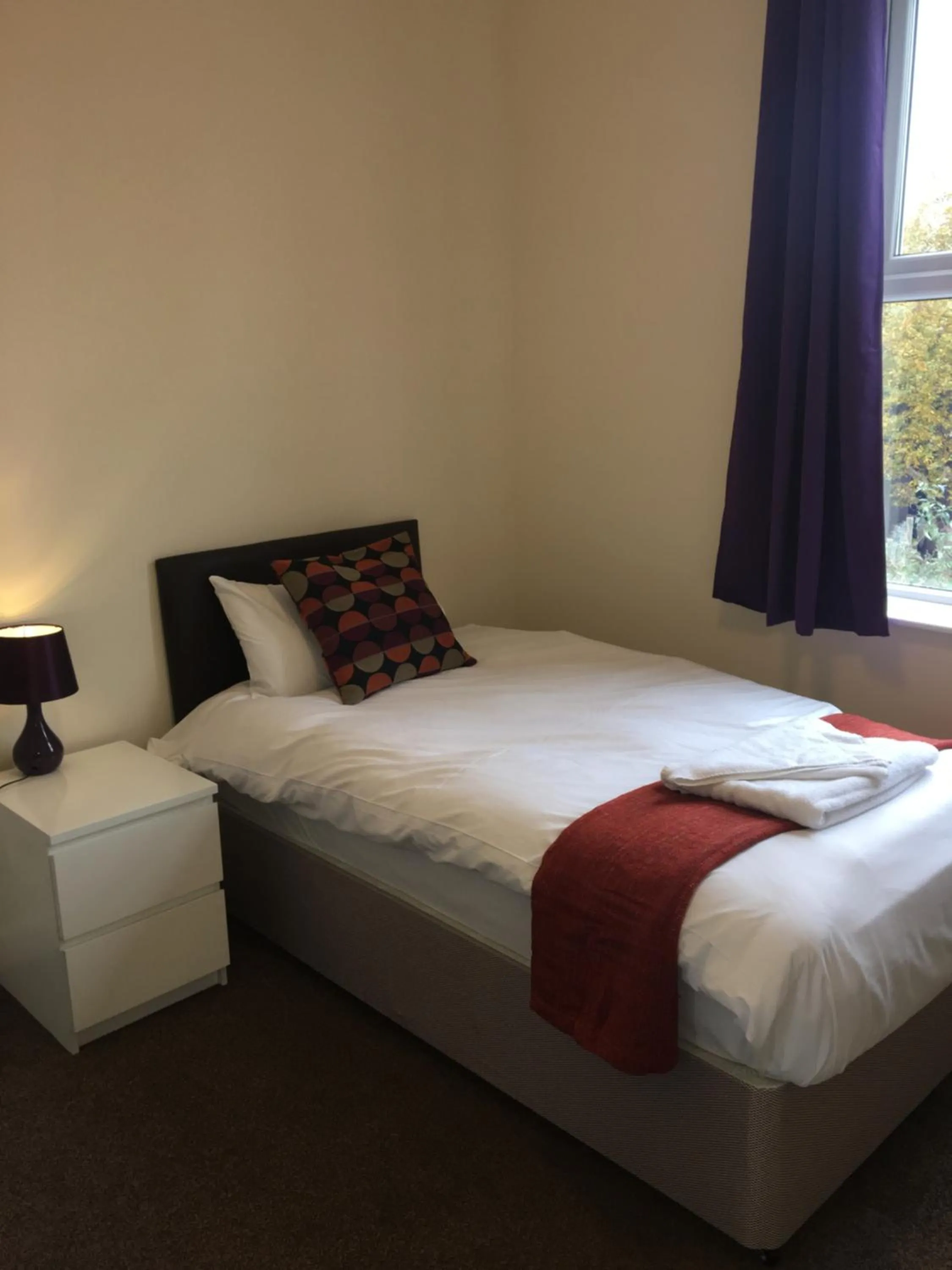 Bed in The Horse and Jockey
