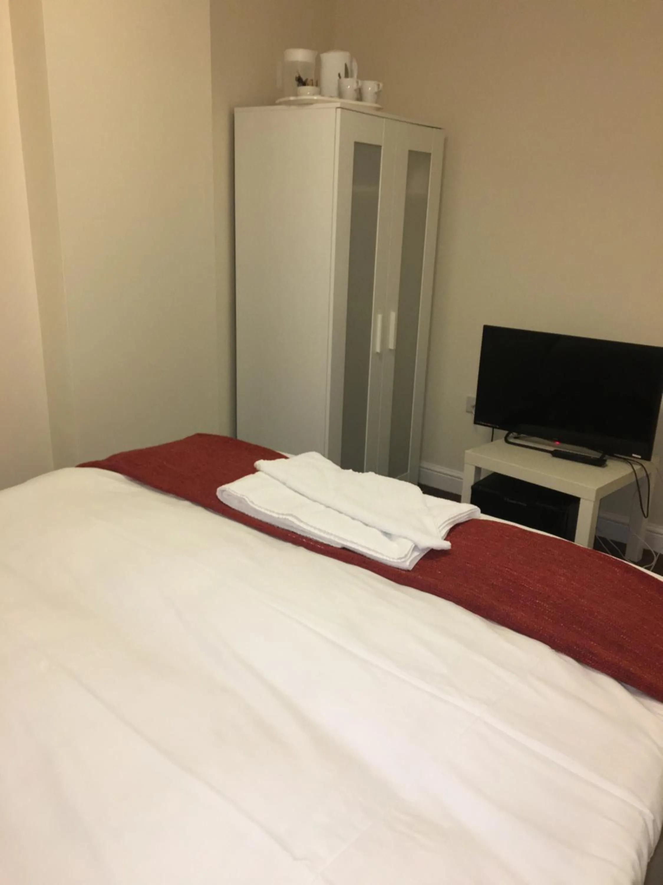 Bed in The Horse and Jockey