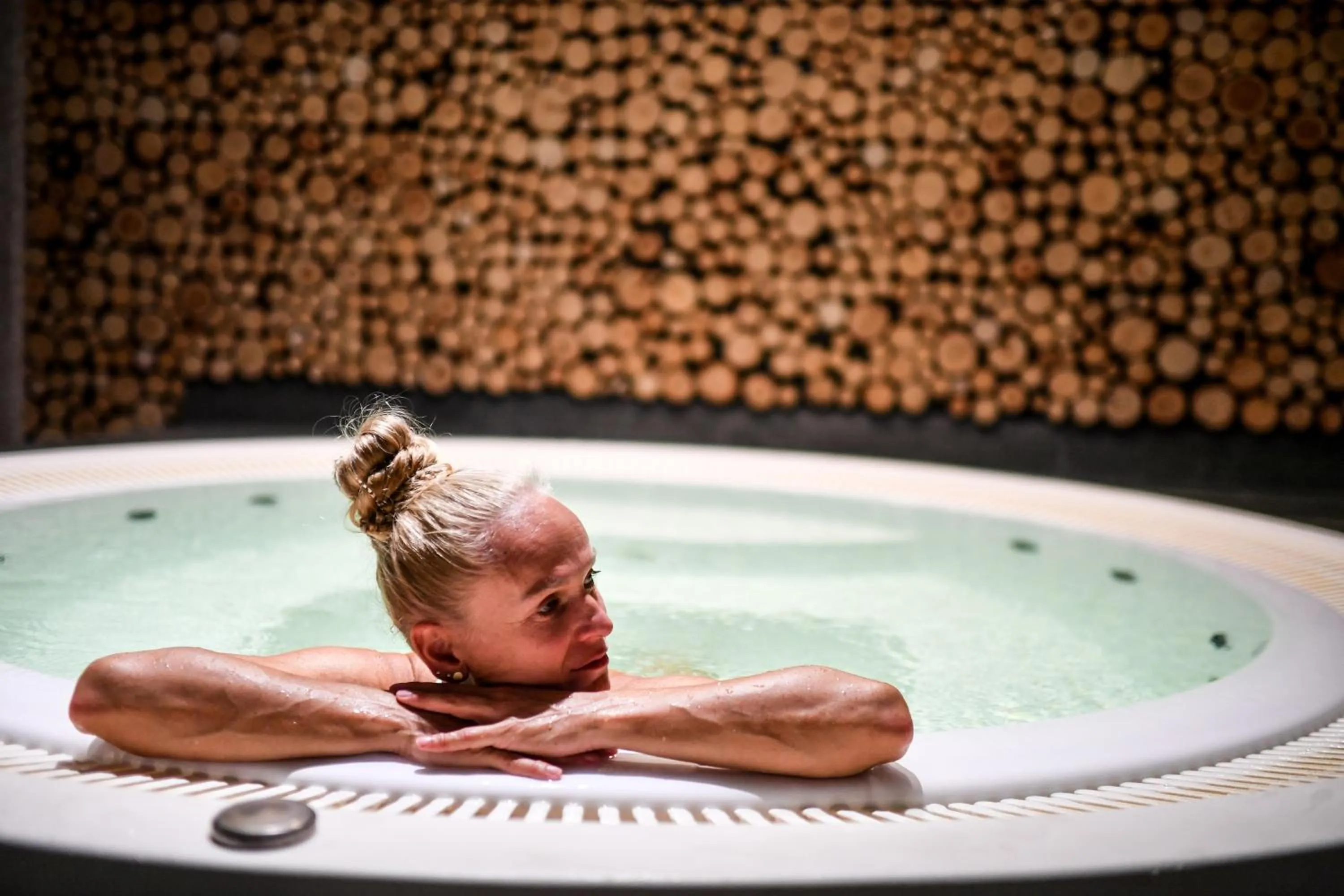 Hot Tub in Hotel Bonifacio SPA&SPORT Resort