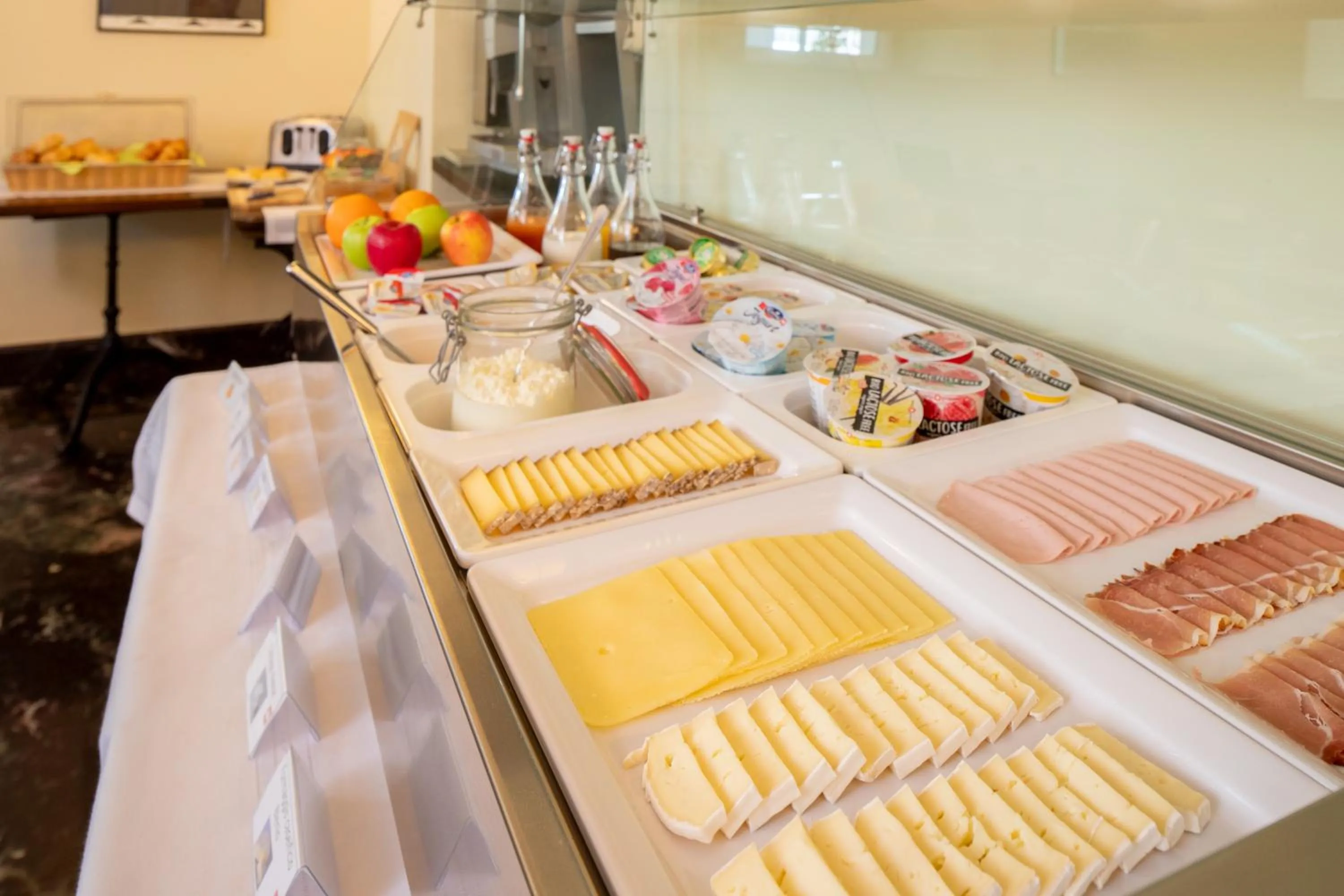 Breakfast in Hotel Rio Muralto