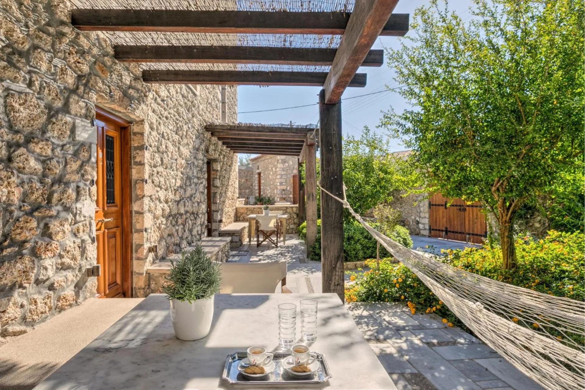 Garden view in Mare Monte Luxury Suites