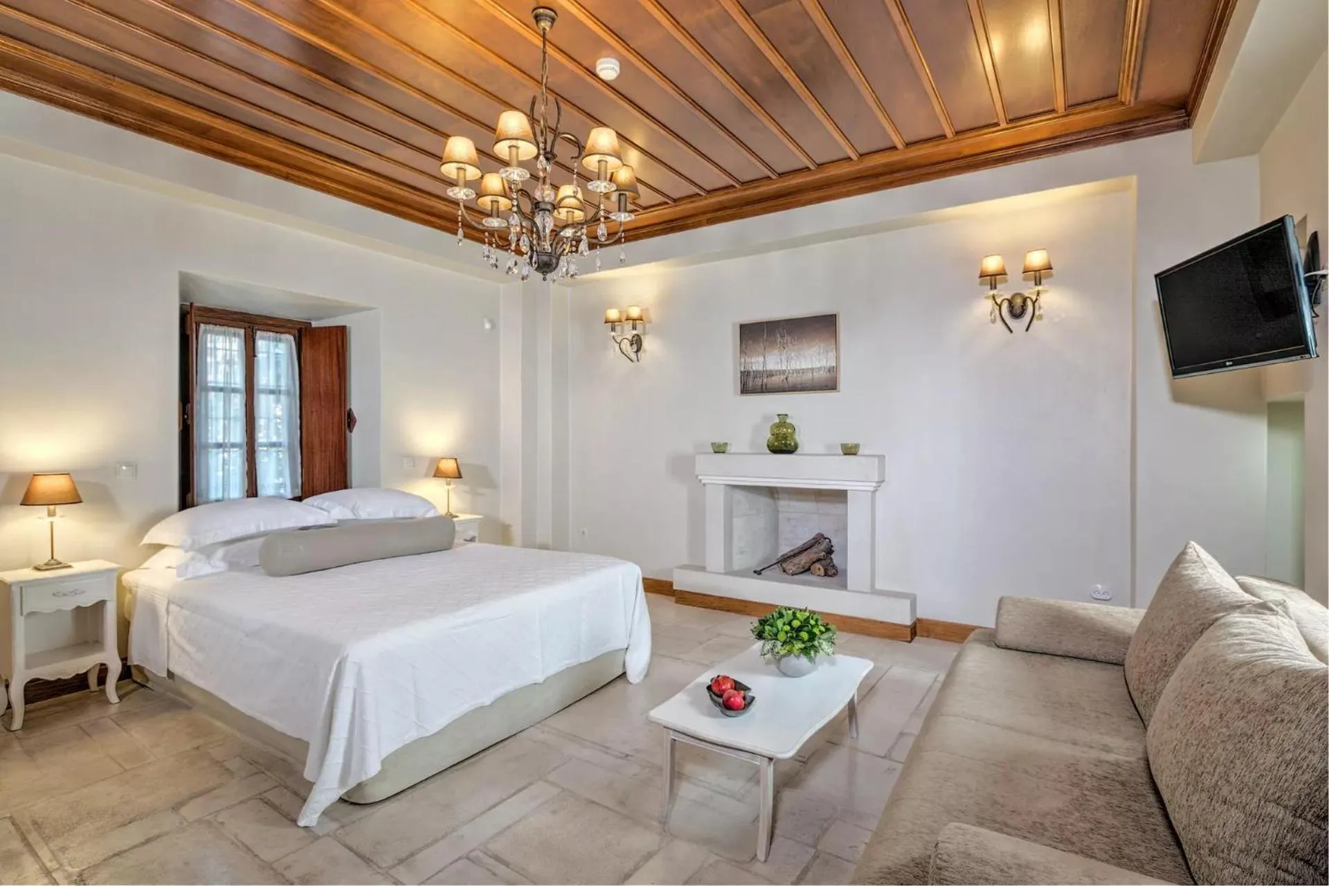 Bed in Mare Monte Luxury Suites