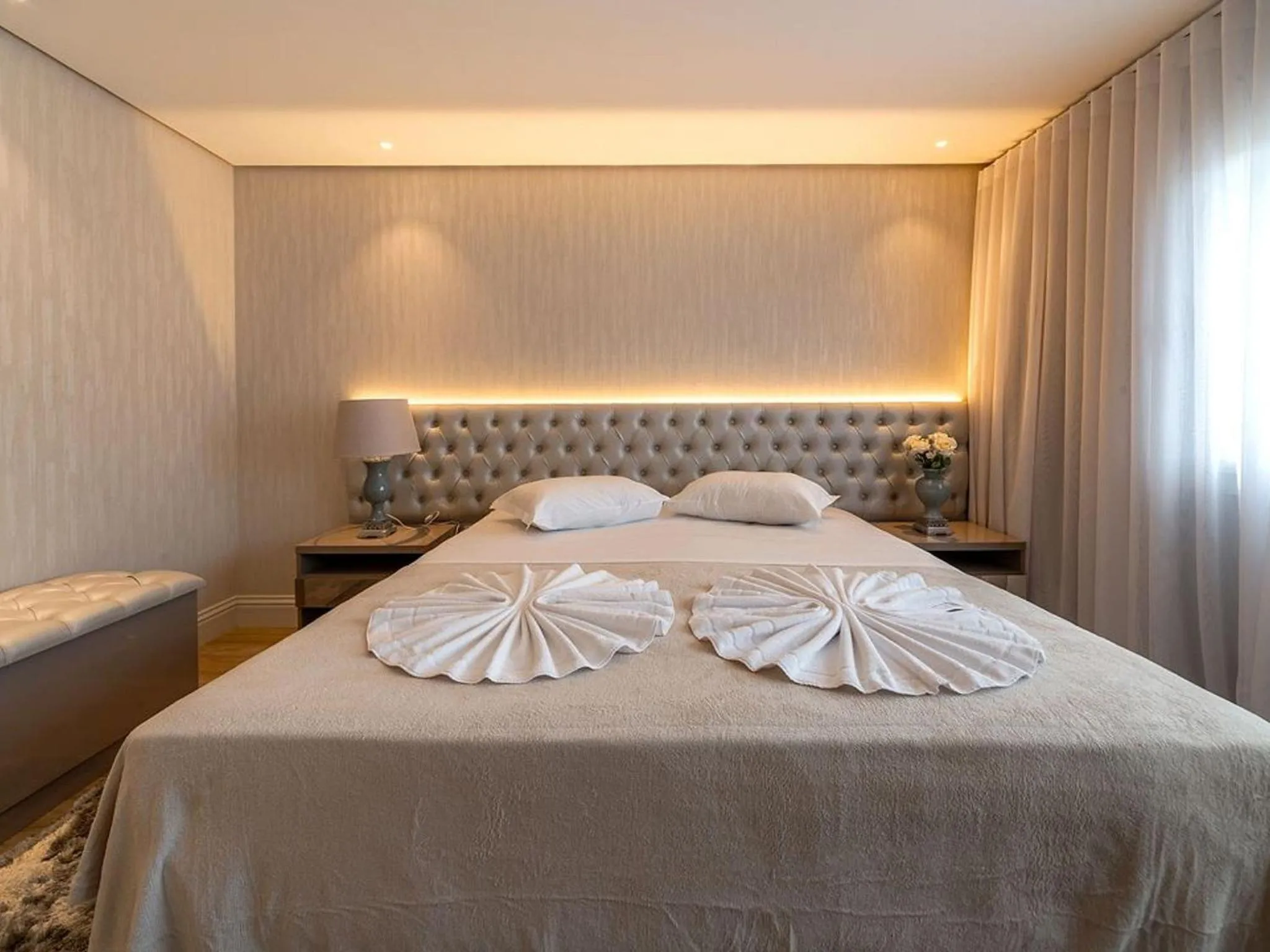 Bed in 600 metros, Rua Coberta Centro - Via Florida 306A