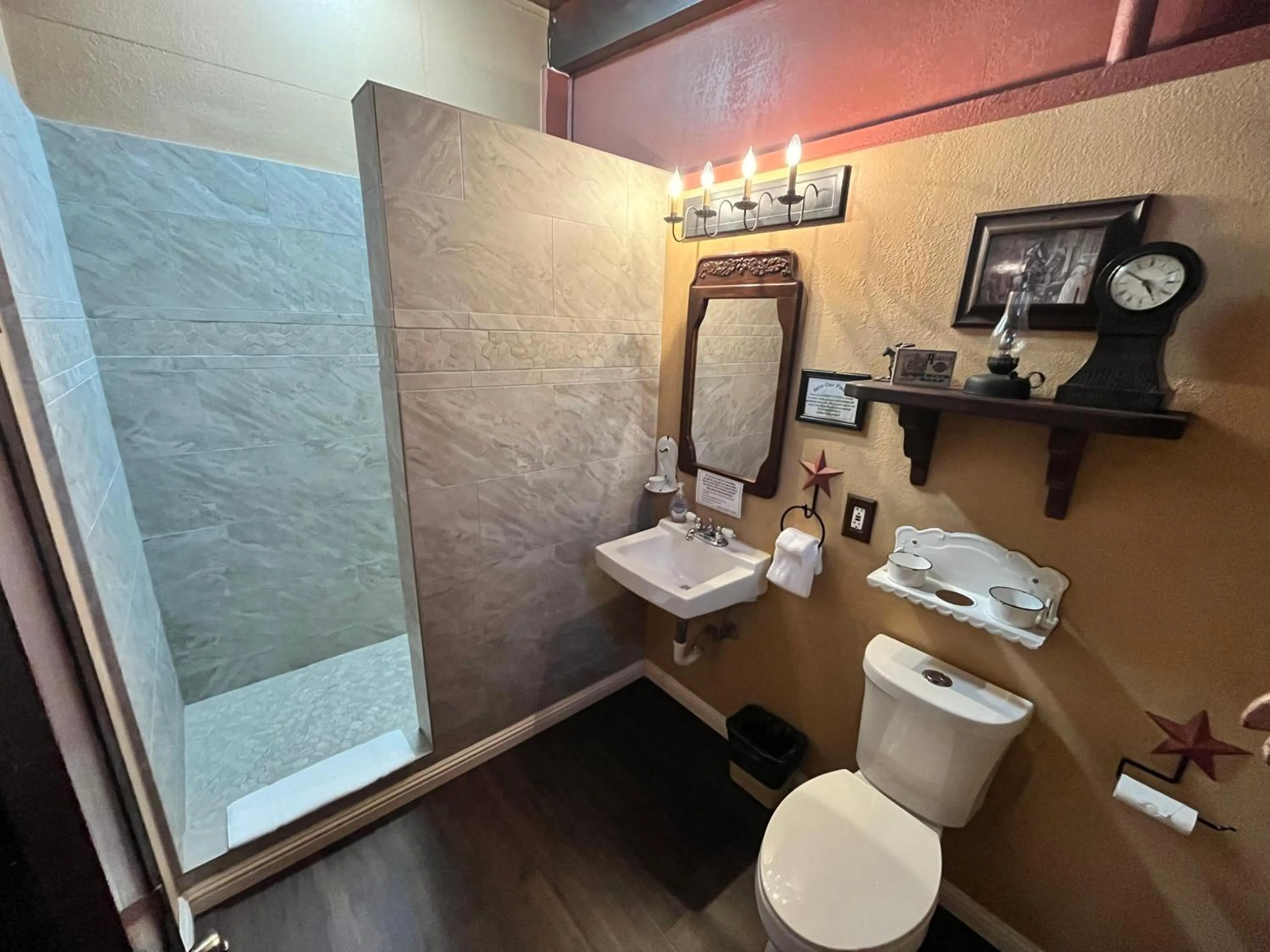 Redwoods River Resort & Campground