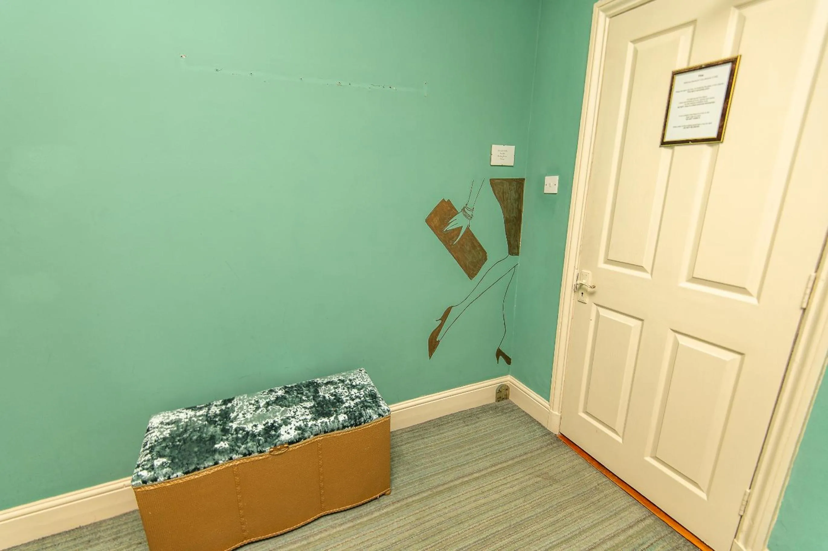 furniture in OYO Cornerstone Manor Hotel