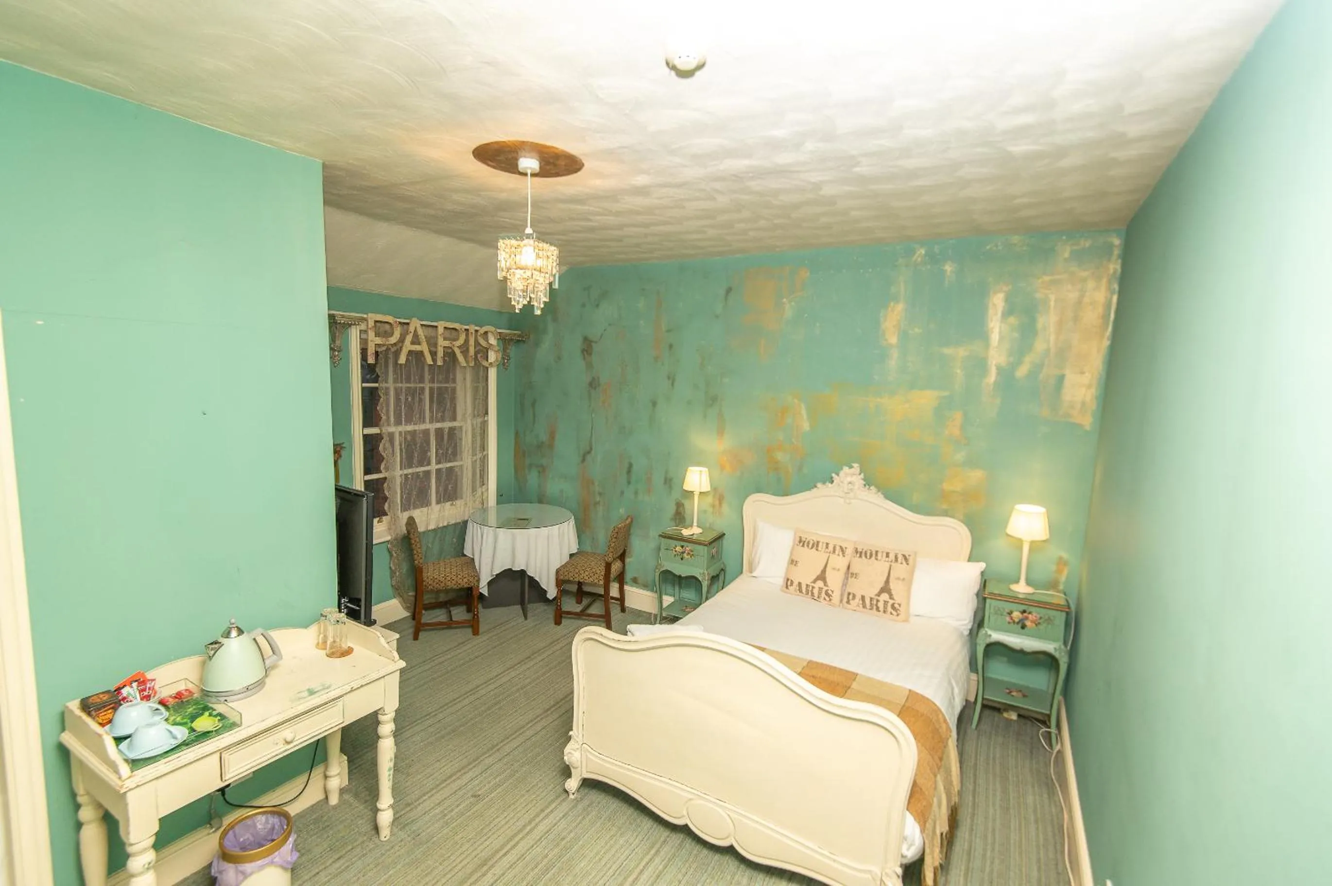 Bedroom, Bed in OYO Cornerstone Manor Hotel